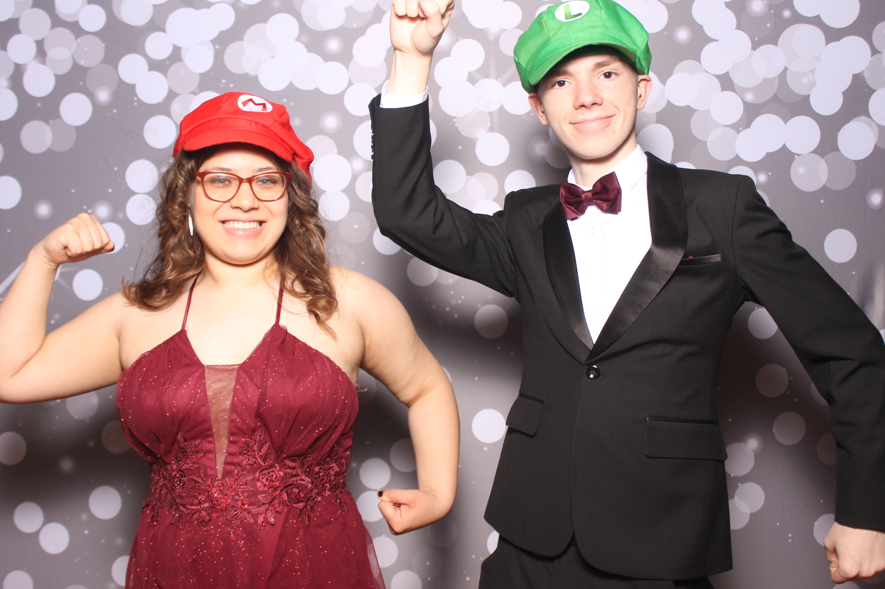 Colerain Prom 2025 | View more photos from the event at gallery.photoboothcincy.com/u/PhotoBoothCincy/Colerain-Prom-2025