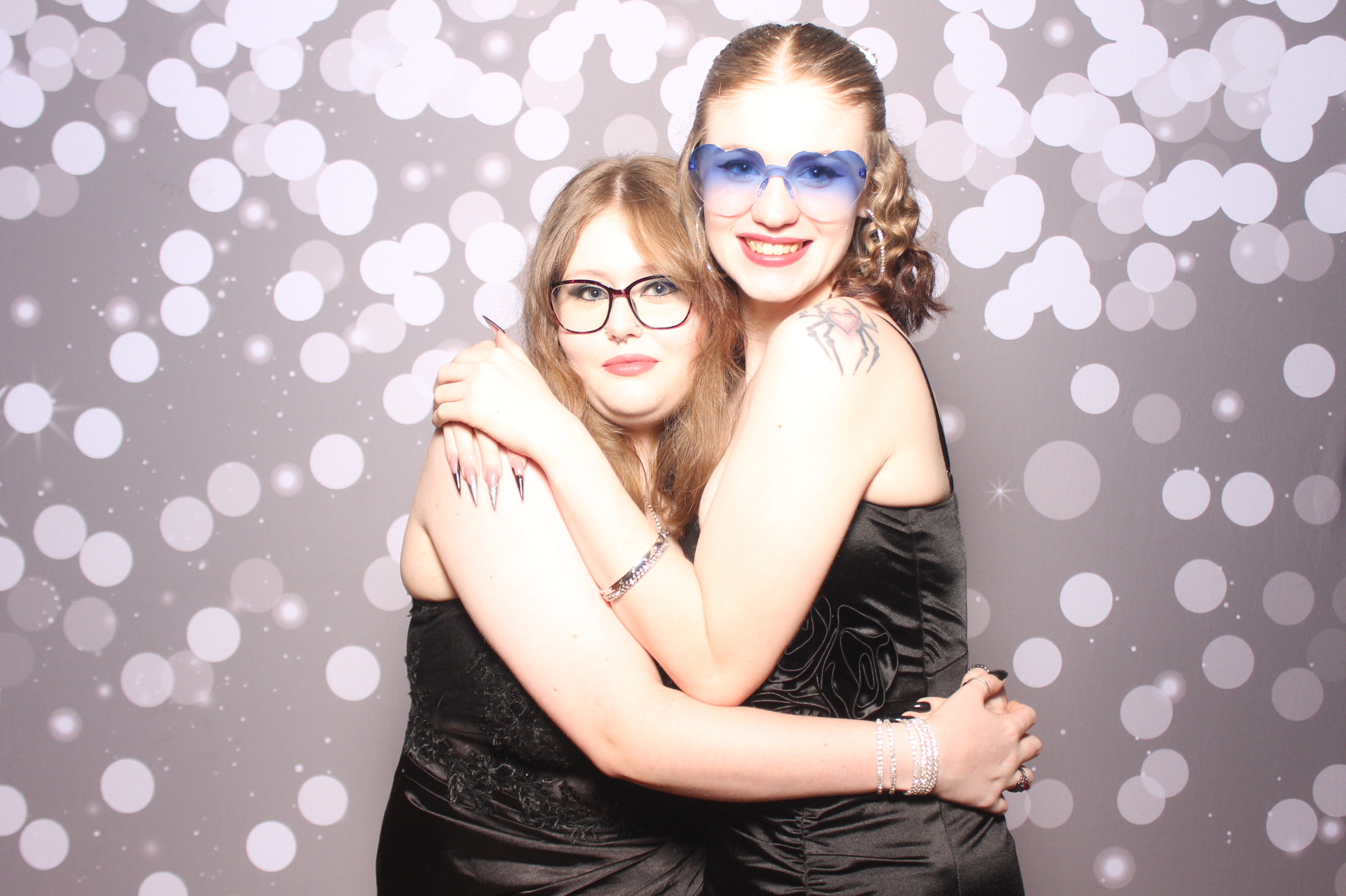 Colerain Prom 2025 | View more photos from the event at gallery.photoboothcincy.com/u/PhotoBoothCincy/Colerain-Prom-2025