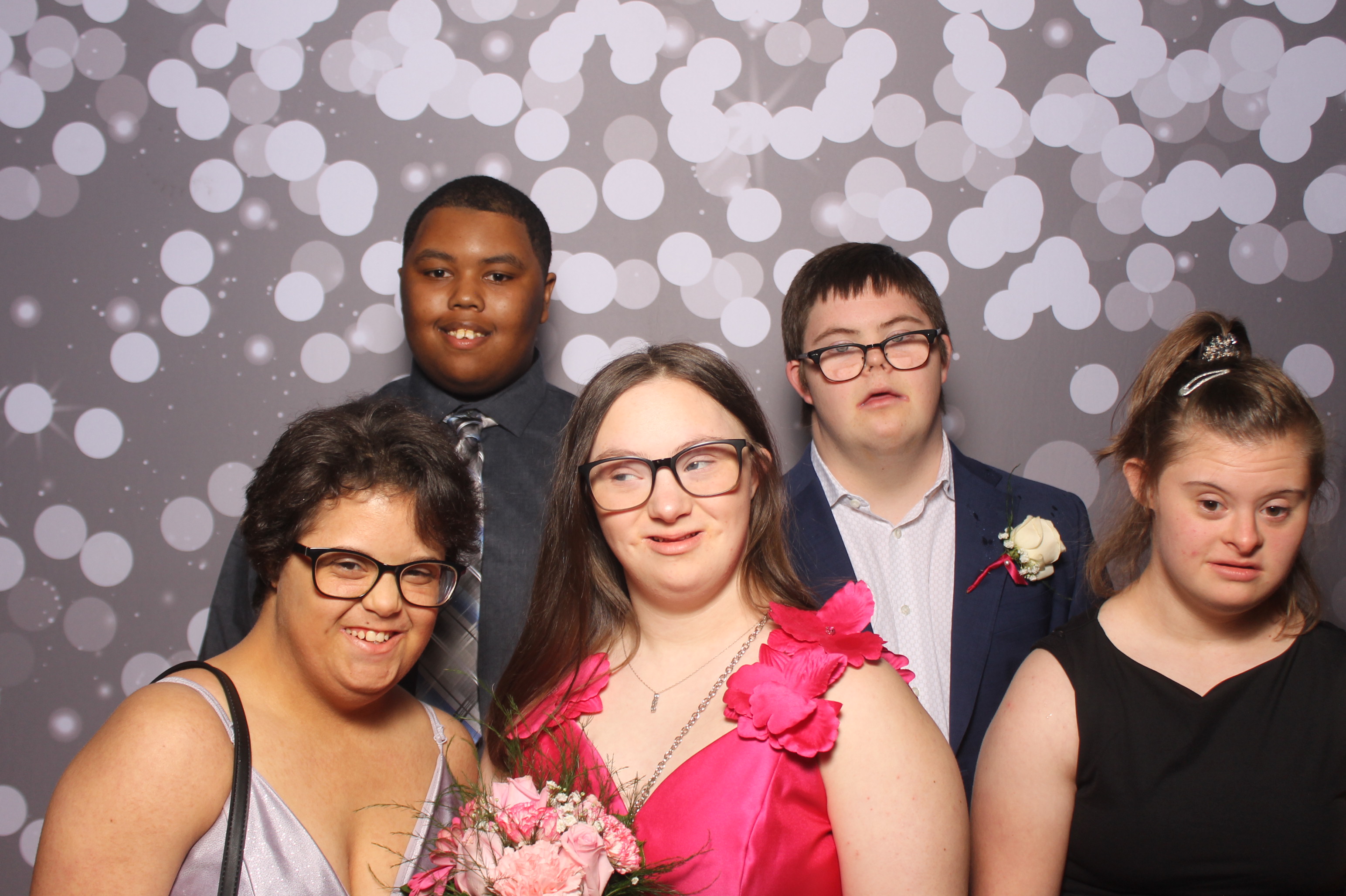 Colerain Prom 2025 | View more photos from the event at gallery.photoboothcincy.com/u/PhotoBoothCincy/Colerain-Prom-2025