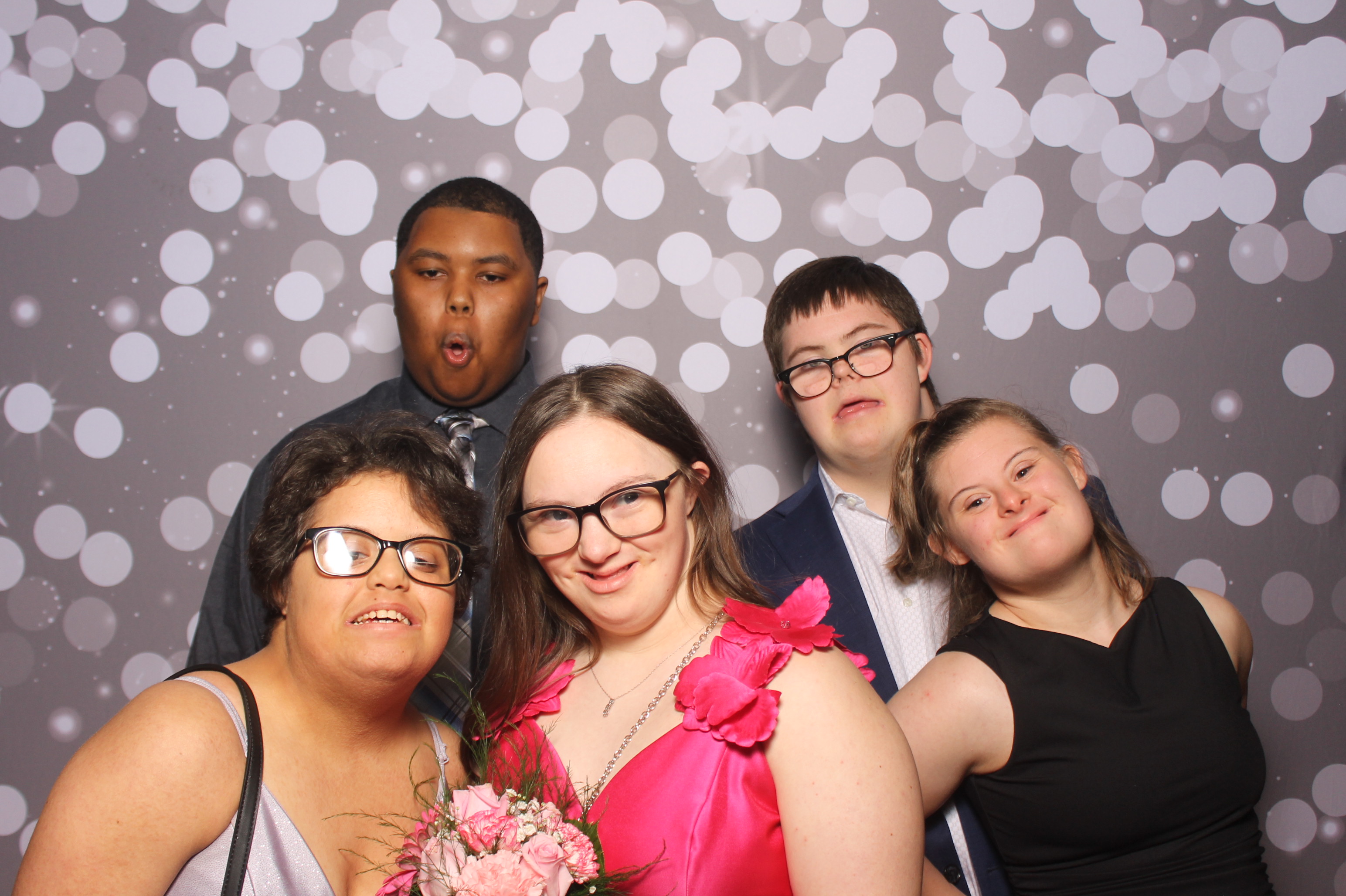 Colerain Prom 2025 | View more photos from the event at gallery.photoboothcincy.com/u/PhotoBoothCincy/Colerain-Prom-2025