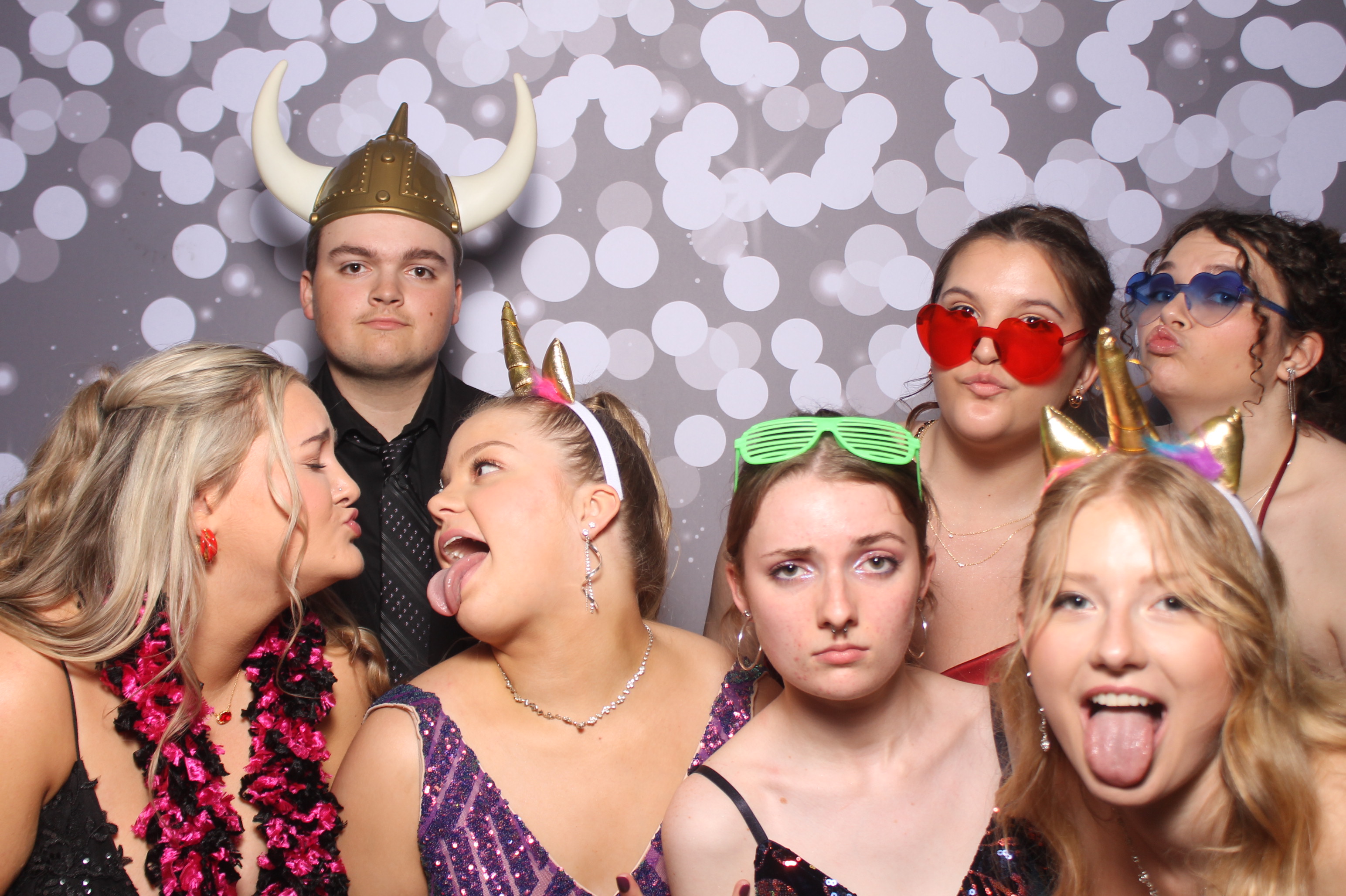 Colerain Prom 2025 | View more photos from the event at gallery.photoboothcincy.com/u/PhotoBoothCincy/Colerain-Prom-2025