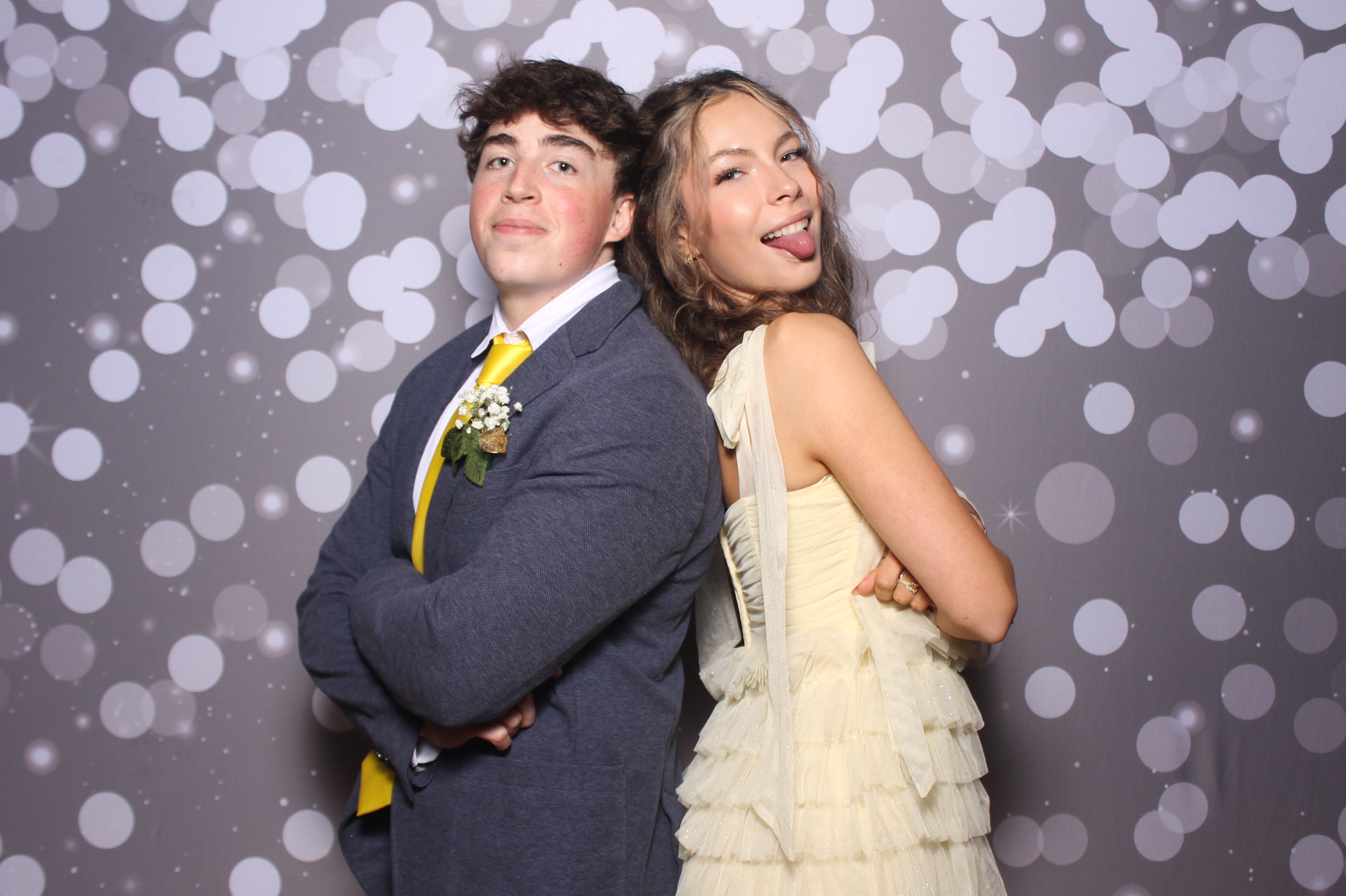 Colerain Prom 2025 | View more photos from the event at gallery.photoboothcincy.com/u/PhotoBoothCincy/Colerain-Prom-2025