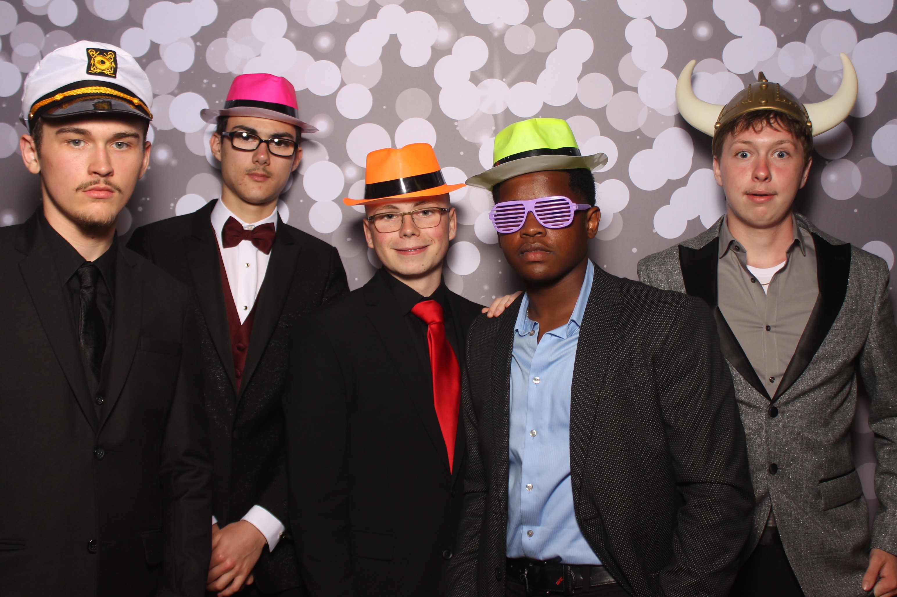 Colerain Prom 2025 | View more photos from the event at gallery.photoboothcincy.com/u/PhotoBoothCincy/Colerain-Prom-2025