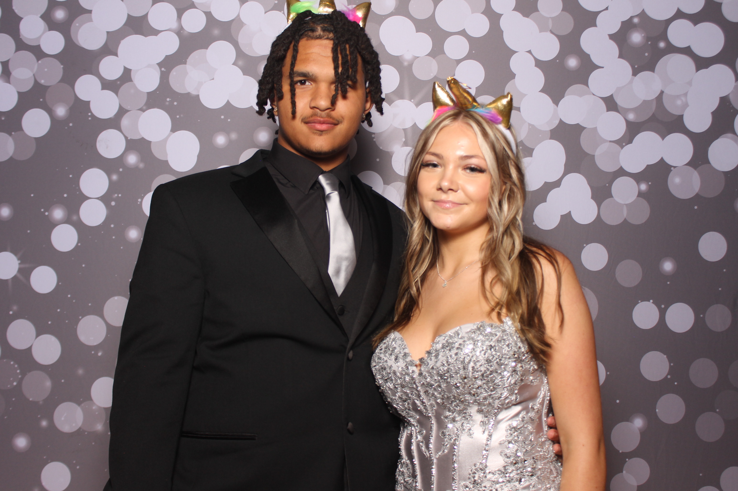Colerain Prom 2025 | View more photos from the event at gallery.photoboothcincy.com/u/PhotoBoothCincy/Colerain-Prom-2025