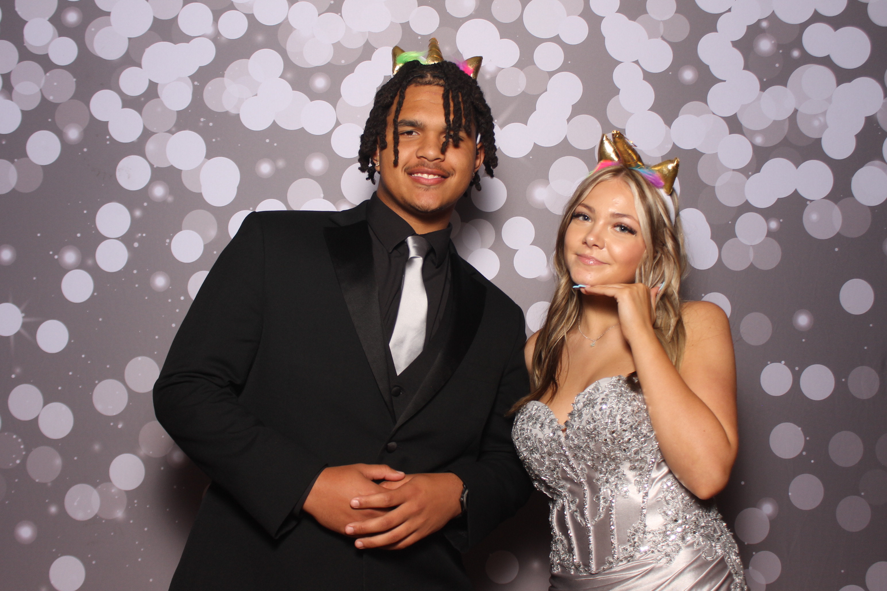 Colerain Prom 2025 | View more photos from the event at gallery.photoboothcincy.com/u/PhotoBoothCincy/Colerain-Prom-2025