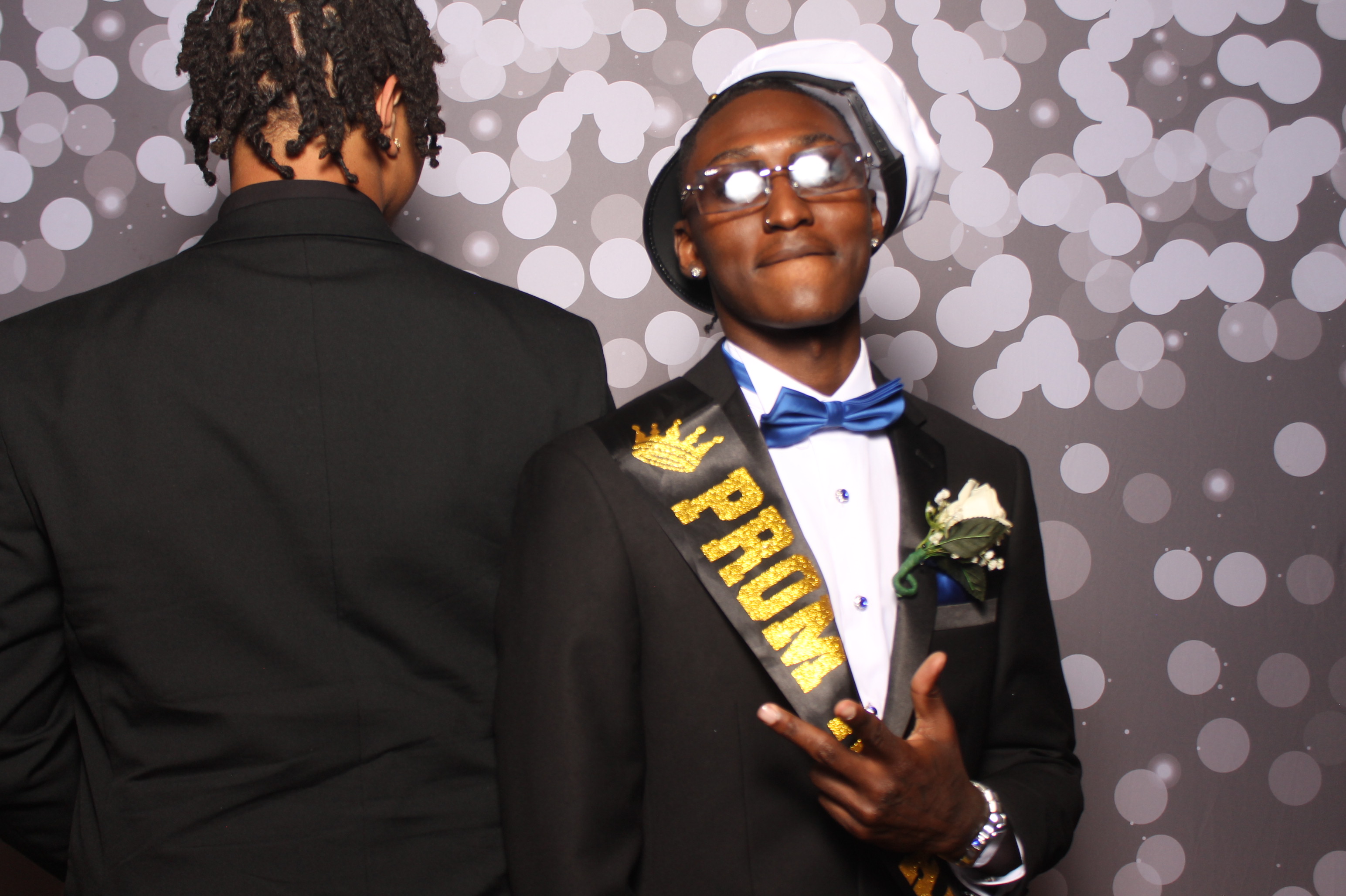 Colerain Prom 2025 | View more photos from the event at gallery.photoboothcincy.com/u/PhotoBoothCincy/Colerain-Prom-2025