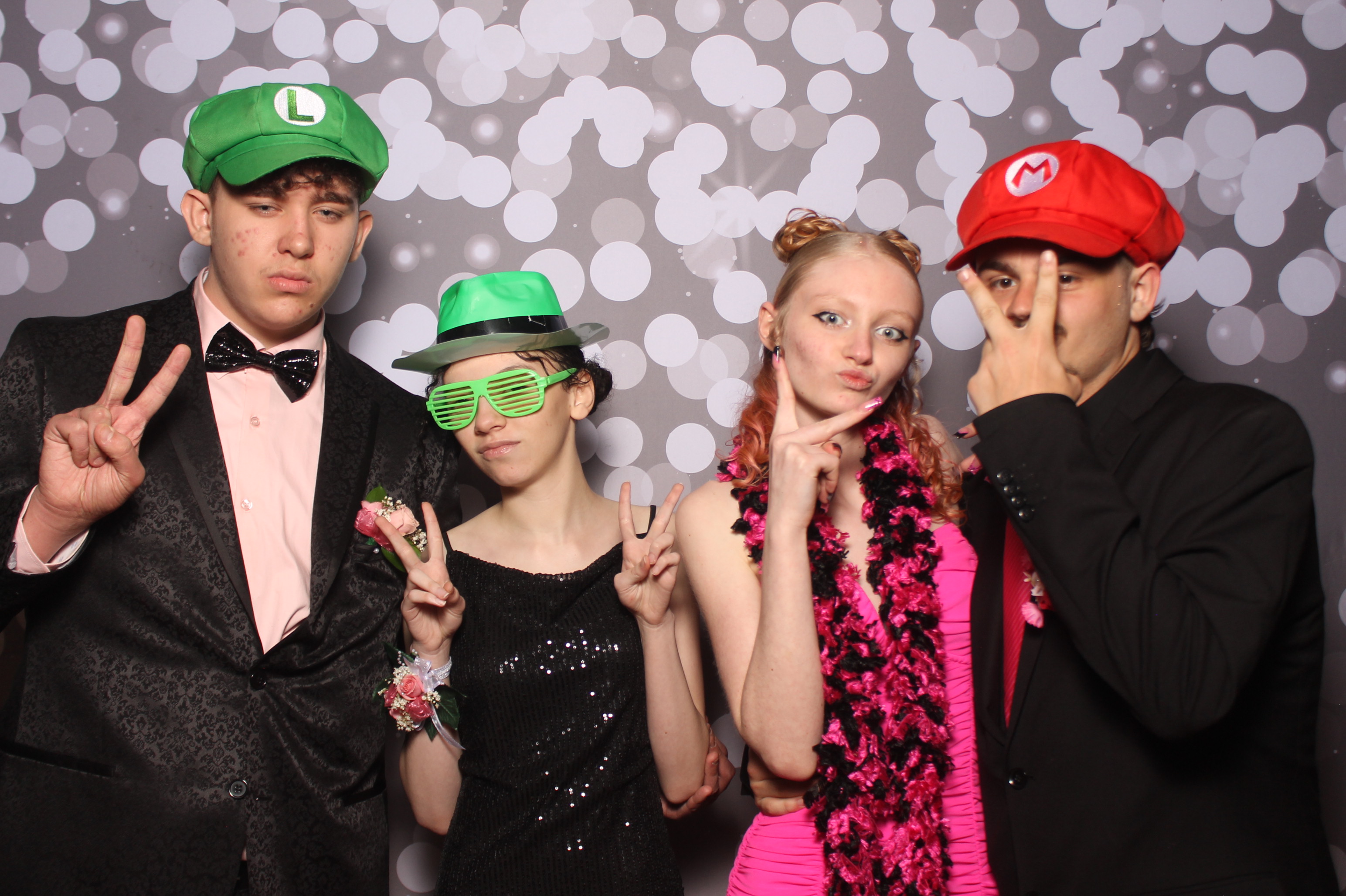 Colerain Prom 2025 | View more photos from the event at gallery.photoboothcincy.com/u/PhotoBoothCincy/Colerain-Prom-2025