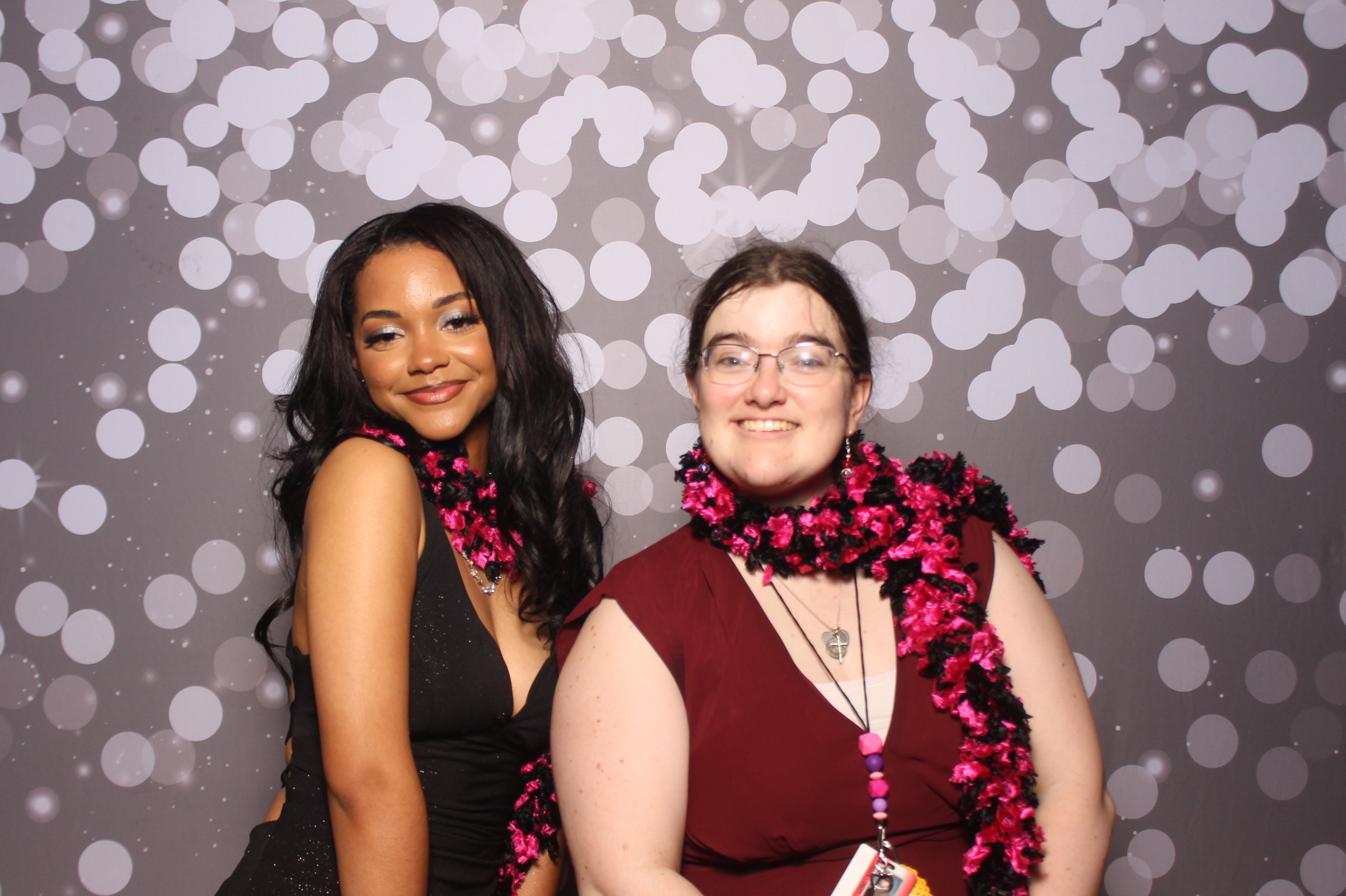 Colerain Prom 2025 | View more photos from the event at gallery.photoboothcincy.com/u/PhotoBoothCincy/Colerain-Prom-2025