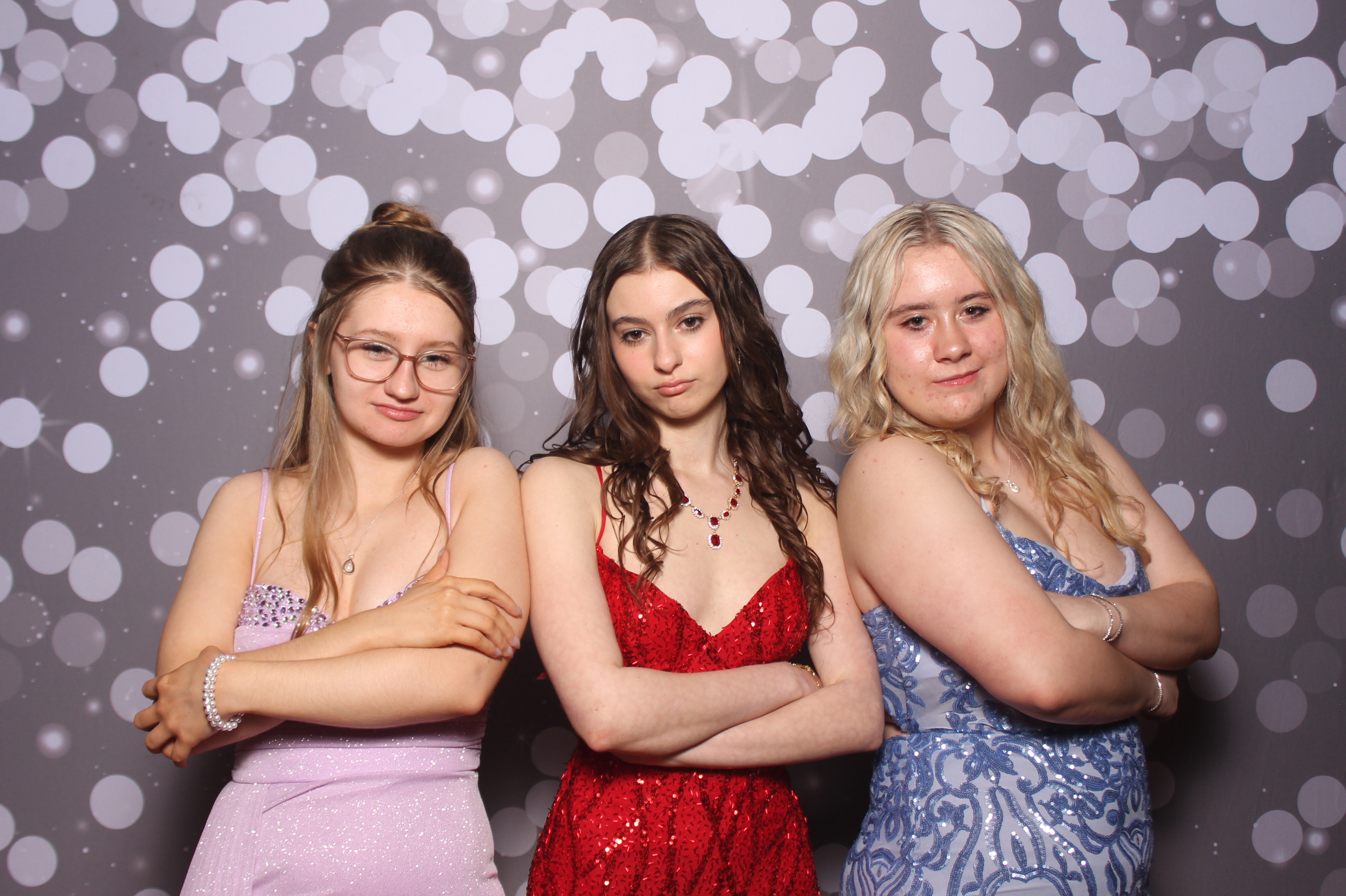 Colerain Prom 2025 | View more photos from the event at gallery.photoboothcincy.com/u/PhotoBoothCincy/Colerain-Prom-2025