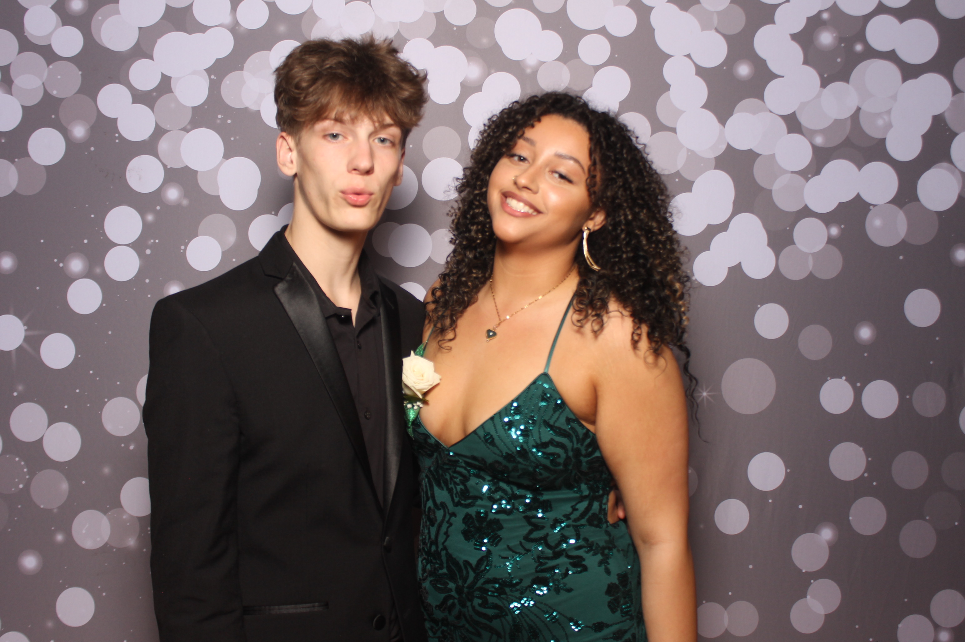 Colerain Prom 2025 | View more photos from the event at gallery.photoboothcincy.com/u/PhotoBoothCincy/Colerain-Prom-2025