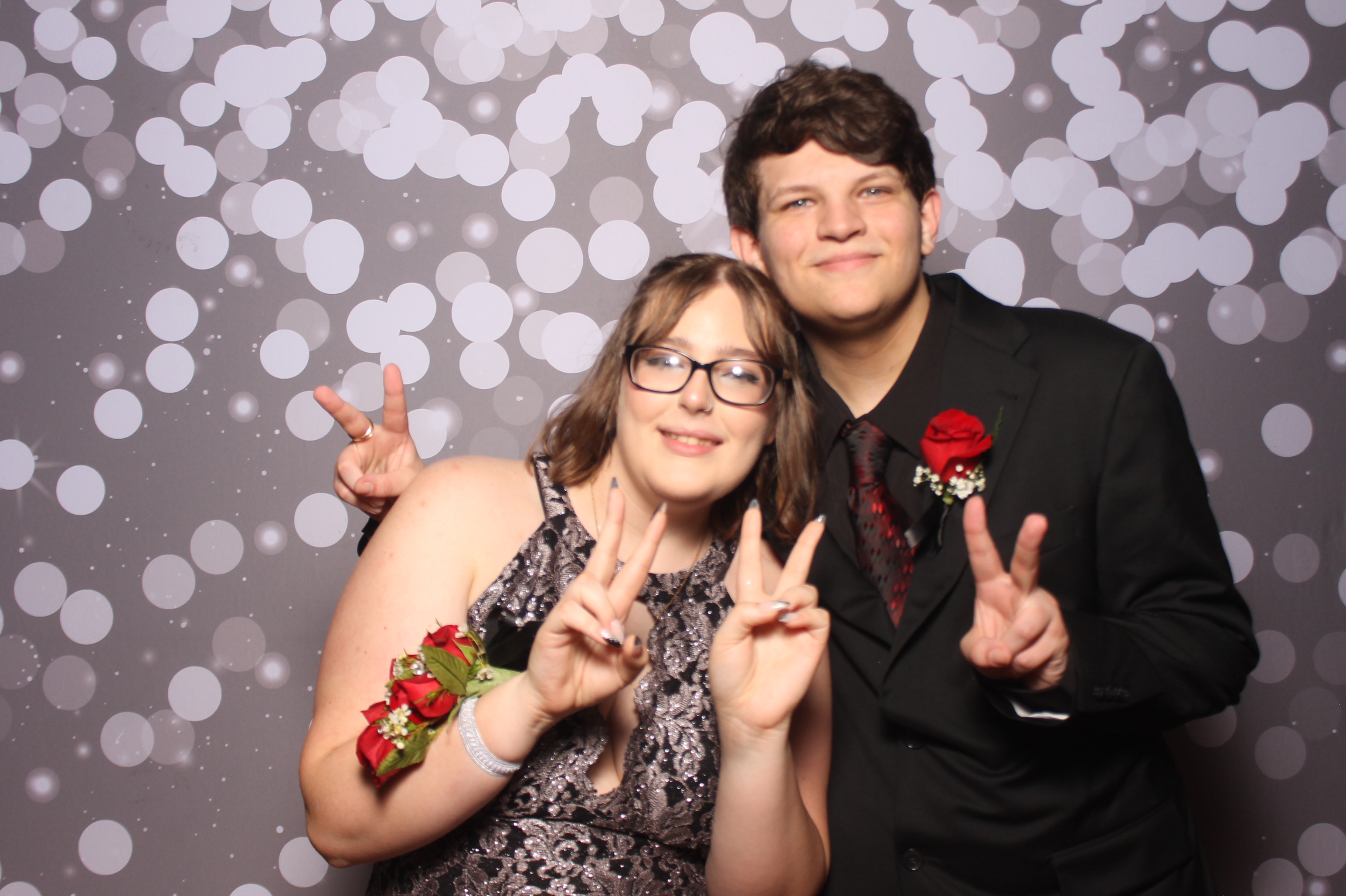 Colerain Prom 2025 | View more photos from the event at gallery.photoboothcincy.com/u/PhotoBoothCincy/Colerain-Prom-2025