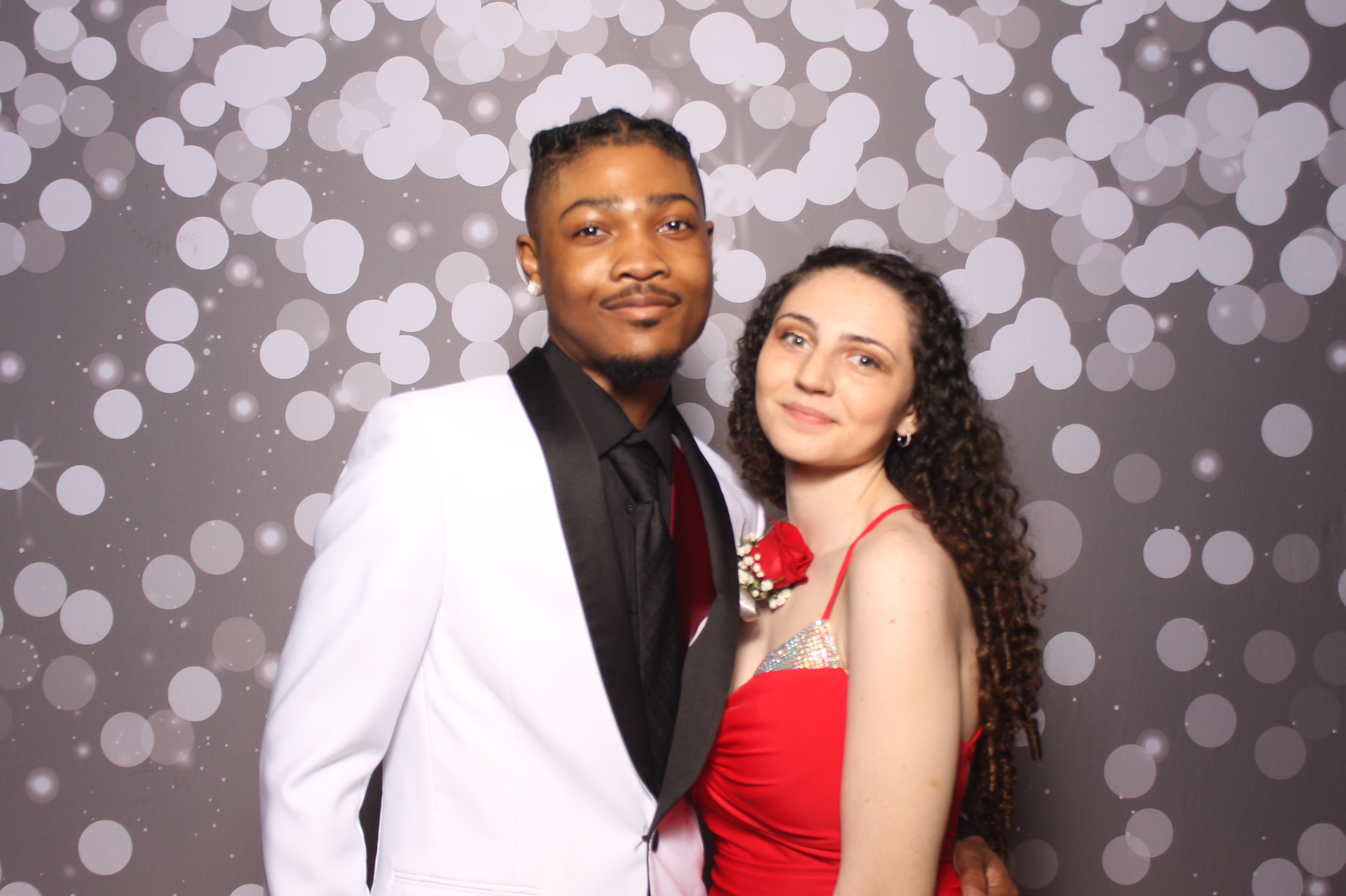 Colerain Prom 2025 | View more photos from the event at gallery.photoboothcincy.com/u/PhotoBoothCincy/Colerain-Prom-2025
