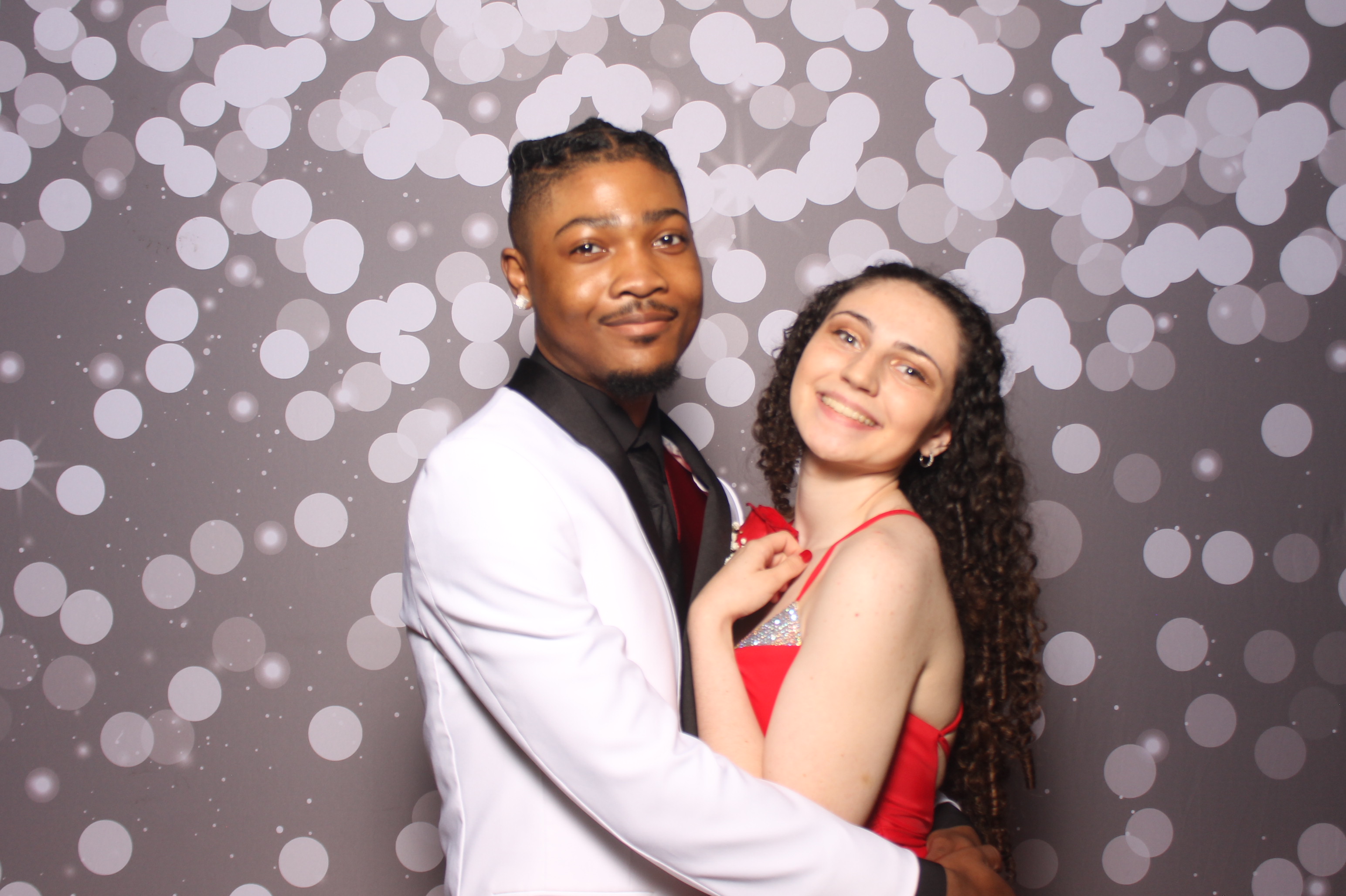 Colerain Prom 2025 | View more photos from the event at gallery.photoboothcincy.com/u/PhotoBoothCincy/Colerain-Prom-2025