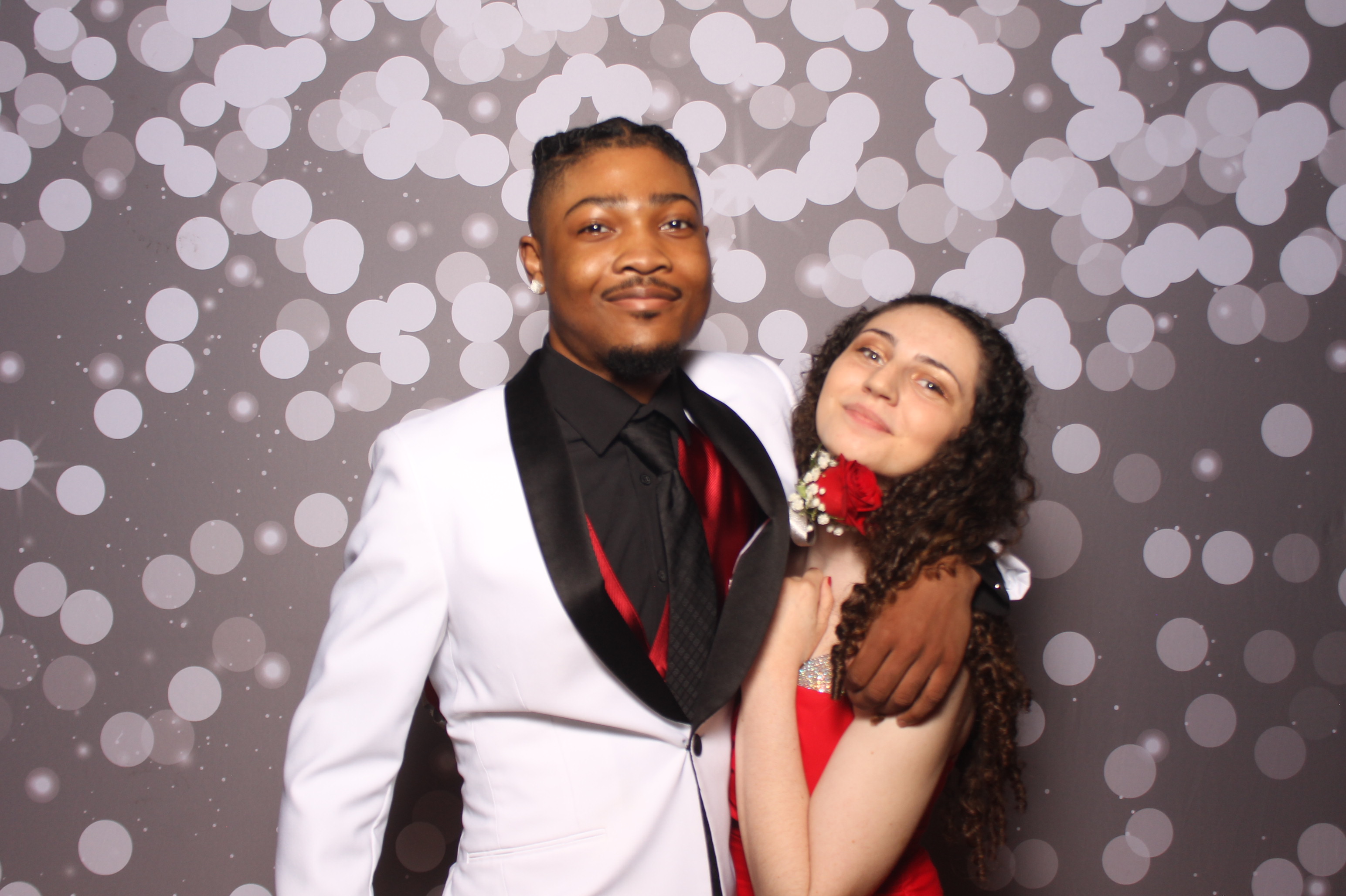 Colerain Prom 2025 | View more photos from the event at gallery.photoboothcincy.com/u/PhotoBoothCincy/Colerain-Prom-2025