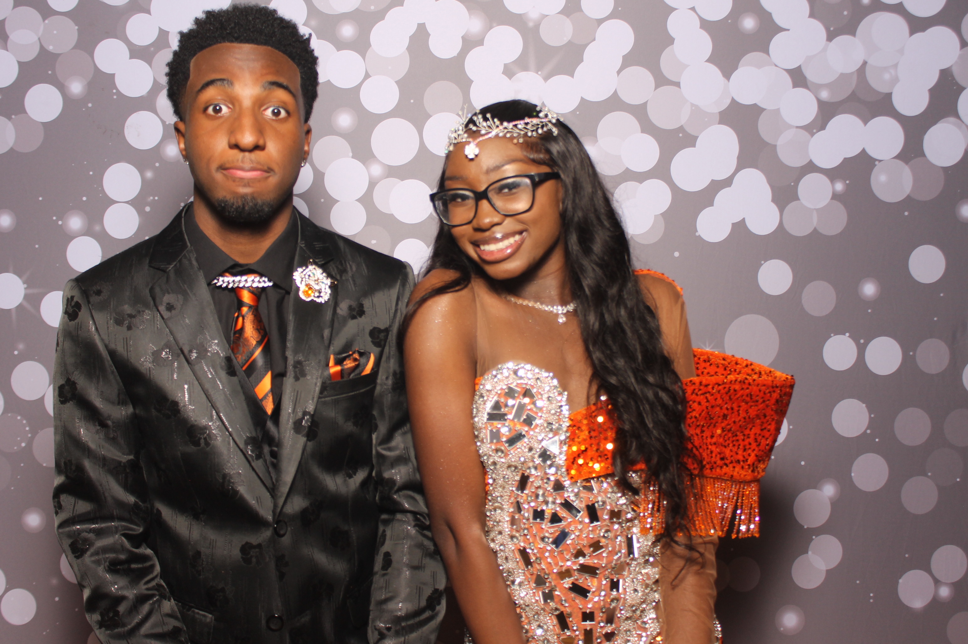 Colerain Prom 2025 | View more photos from the event at gallery.photoboothcincy.com/u/PhotoBoothCincy/Colerain-Prom-2025