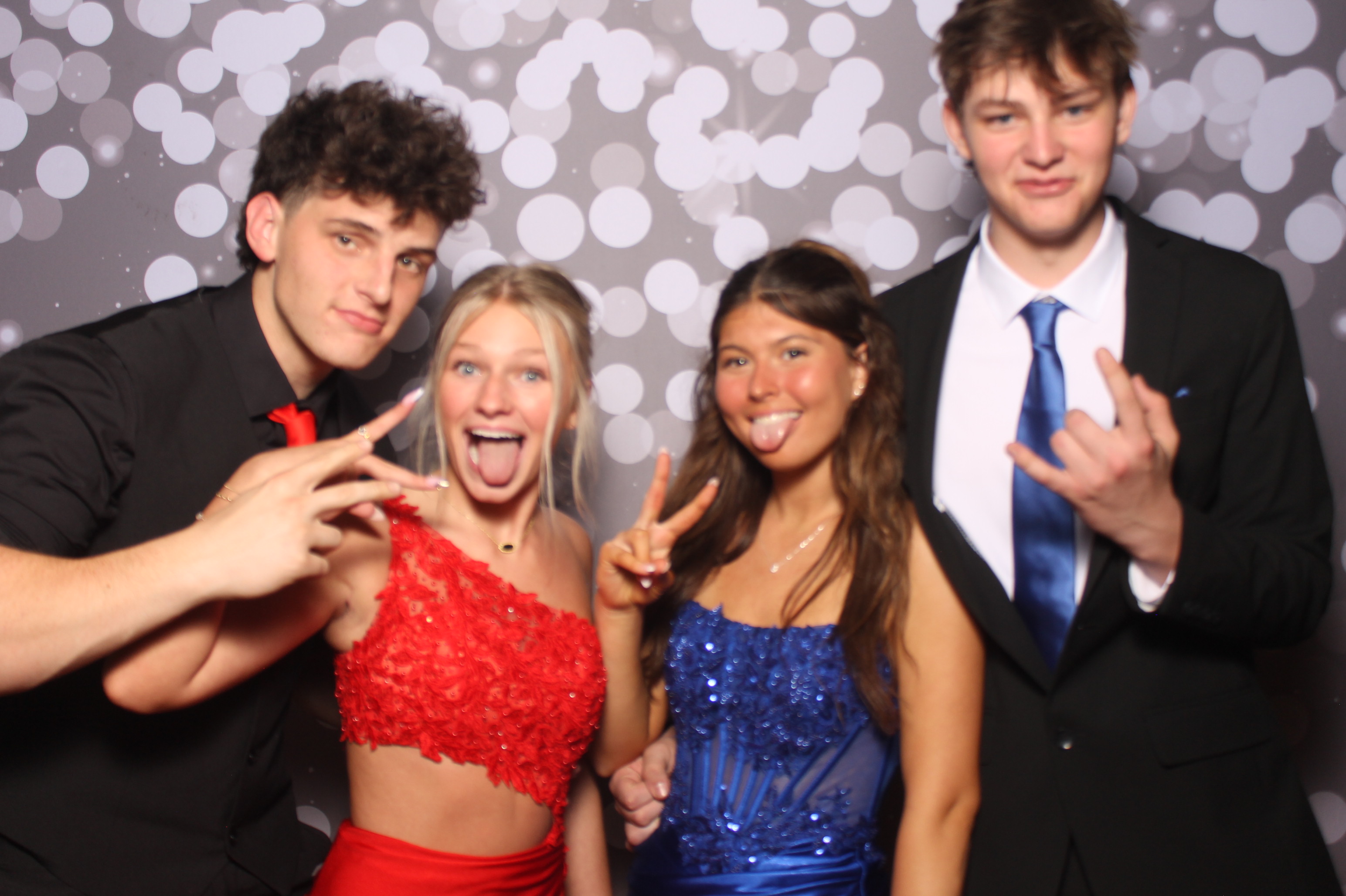 Colerain Prom 2025 | View more photos from the event at gallery.photoboothcincy.com/u/PhotoBoothCincy/Colerain-Prom-2025