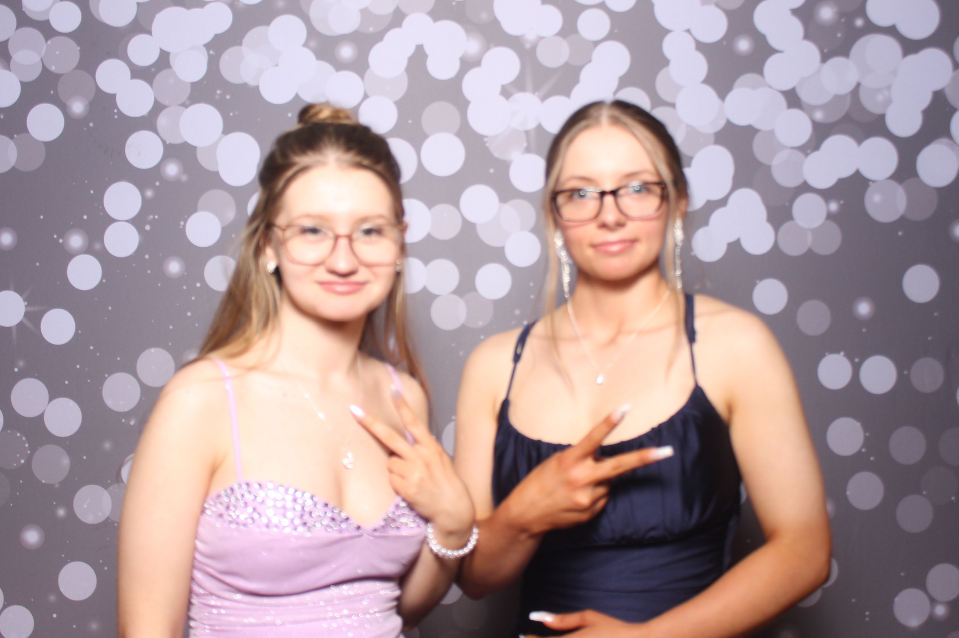 Colerain Prom 2025 | View more photos from the event at gallery.photoboothcincy.com/u/PhotoBoothCincy/Colerain-Prom-2025