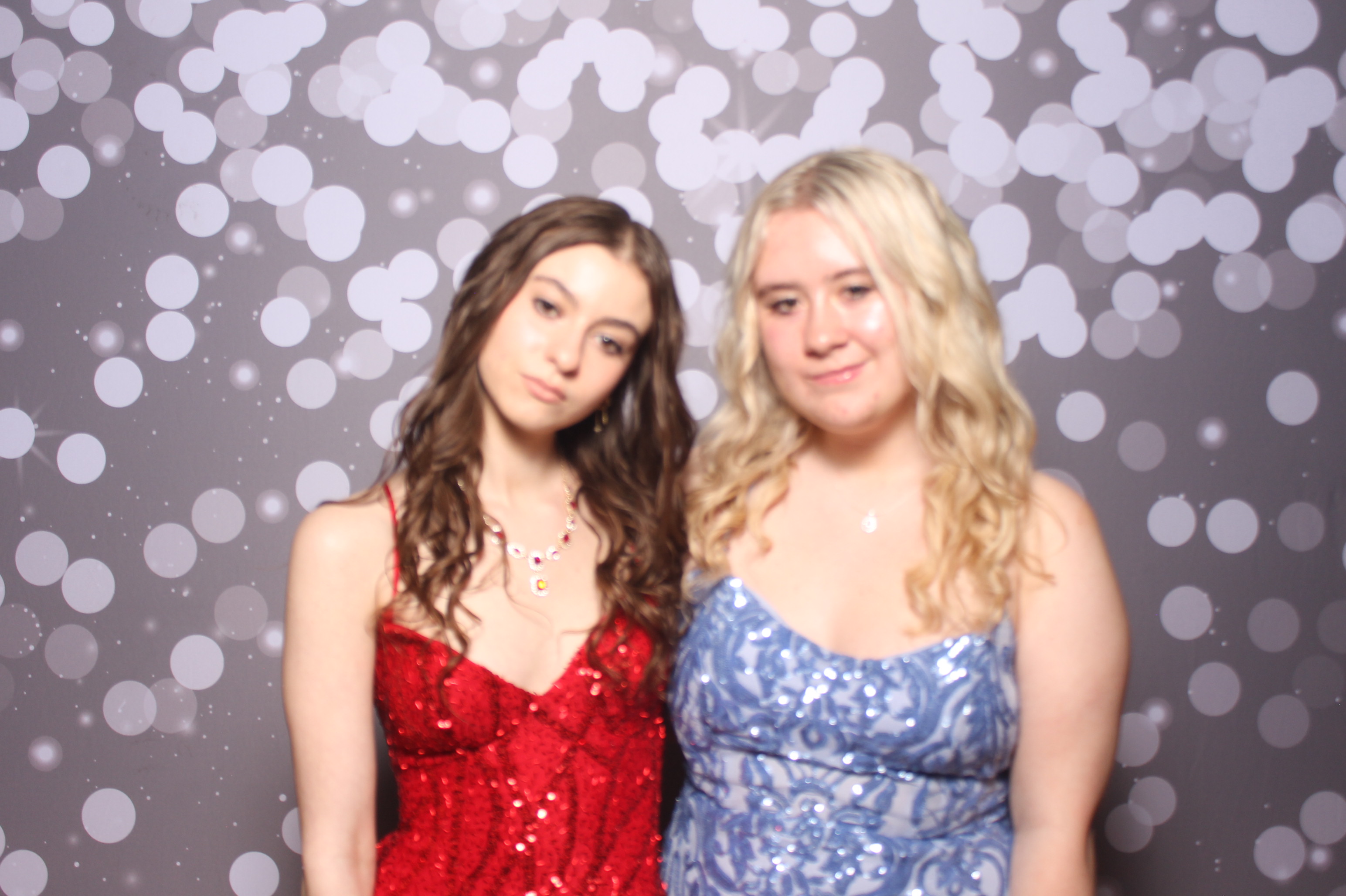 Colerain Prom 2025 | View more photos from the event at gallery.photoboothcincy.com/u/PhotoBoothCincy/Colerain-Prom-2025