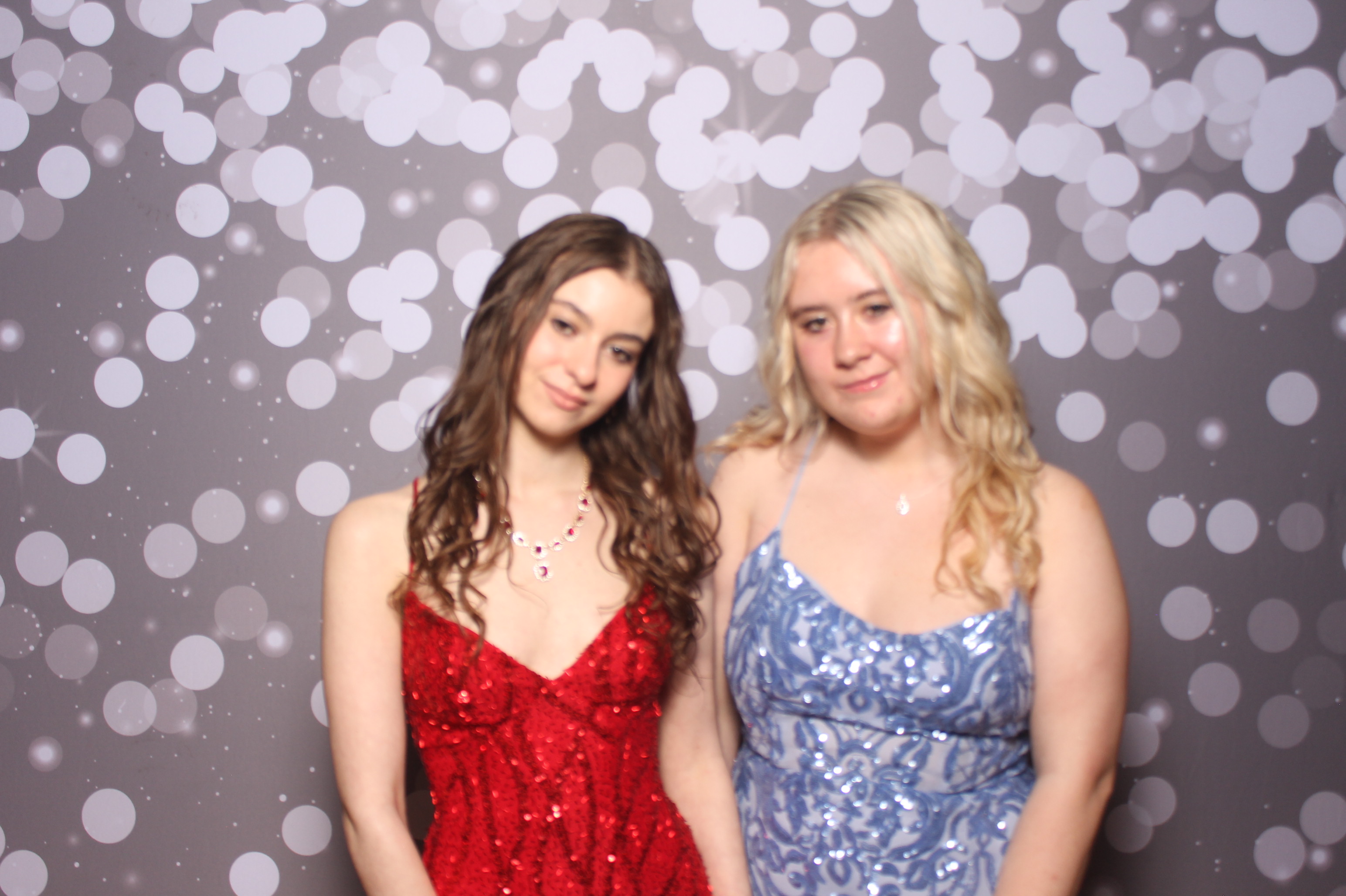 Colerain Prom 2025 | View more photos from the event at gallery.photoboothcincy.com/u/PhotoBoothCincy/Colerain-Prom-2025
