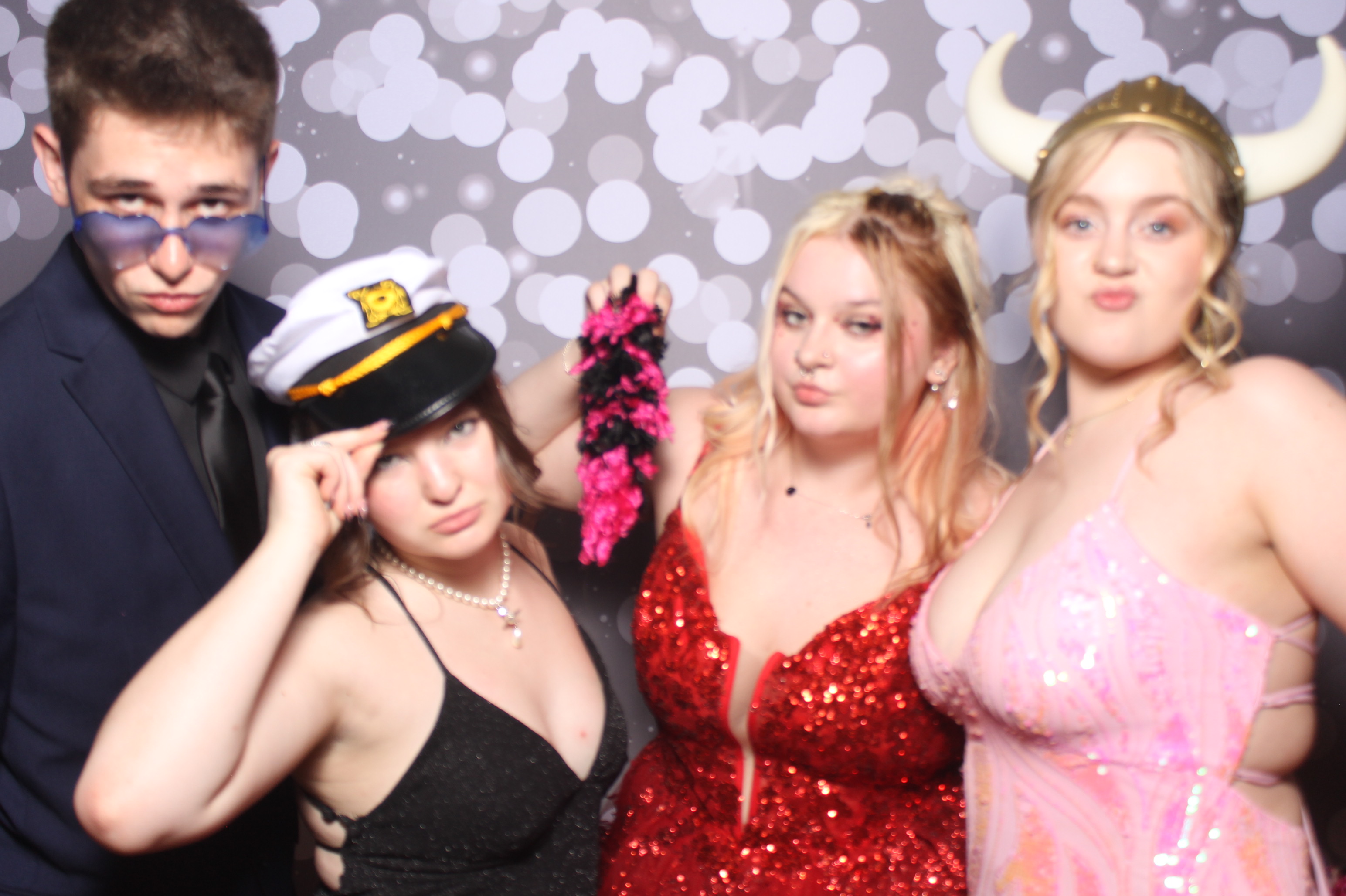 Colerain Prom 2025 | View more photos from the event at gallery.photoboothcincy.com/u/PhotoBoothCincy/Colerain-Prom-2025