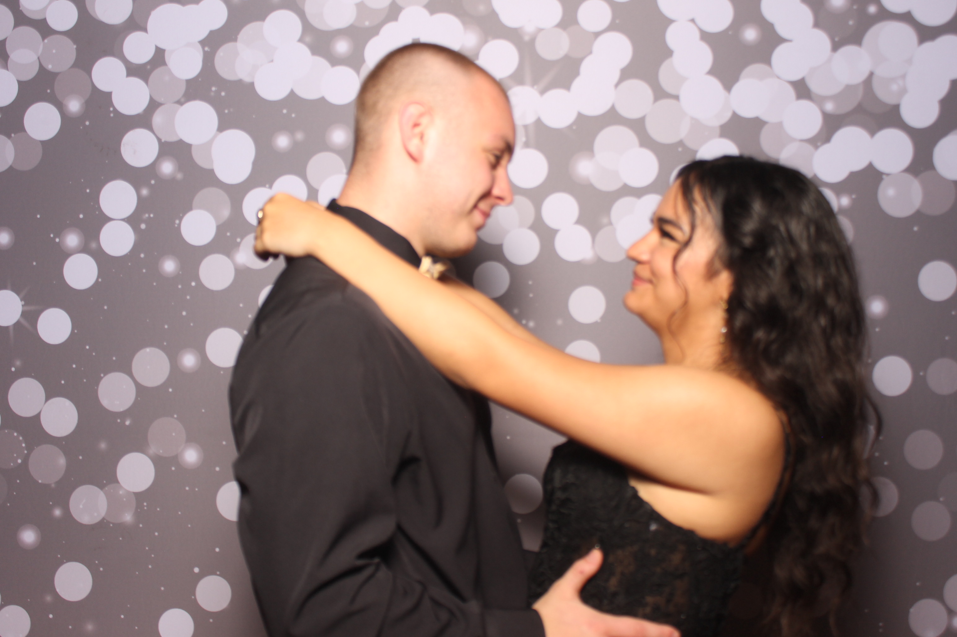 Colerain Prom 2025 | View more photos from the event at gallery.photoboothcincy.com/u/PhotoBoothCincy/Colerain-Prom-2025