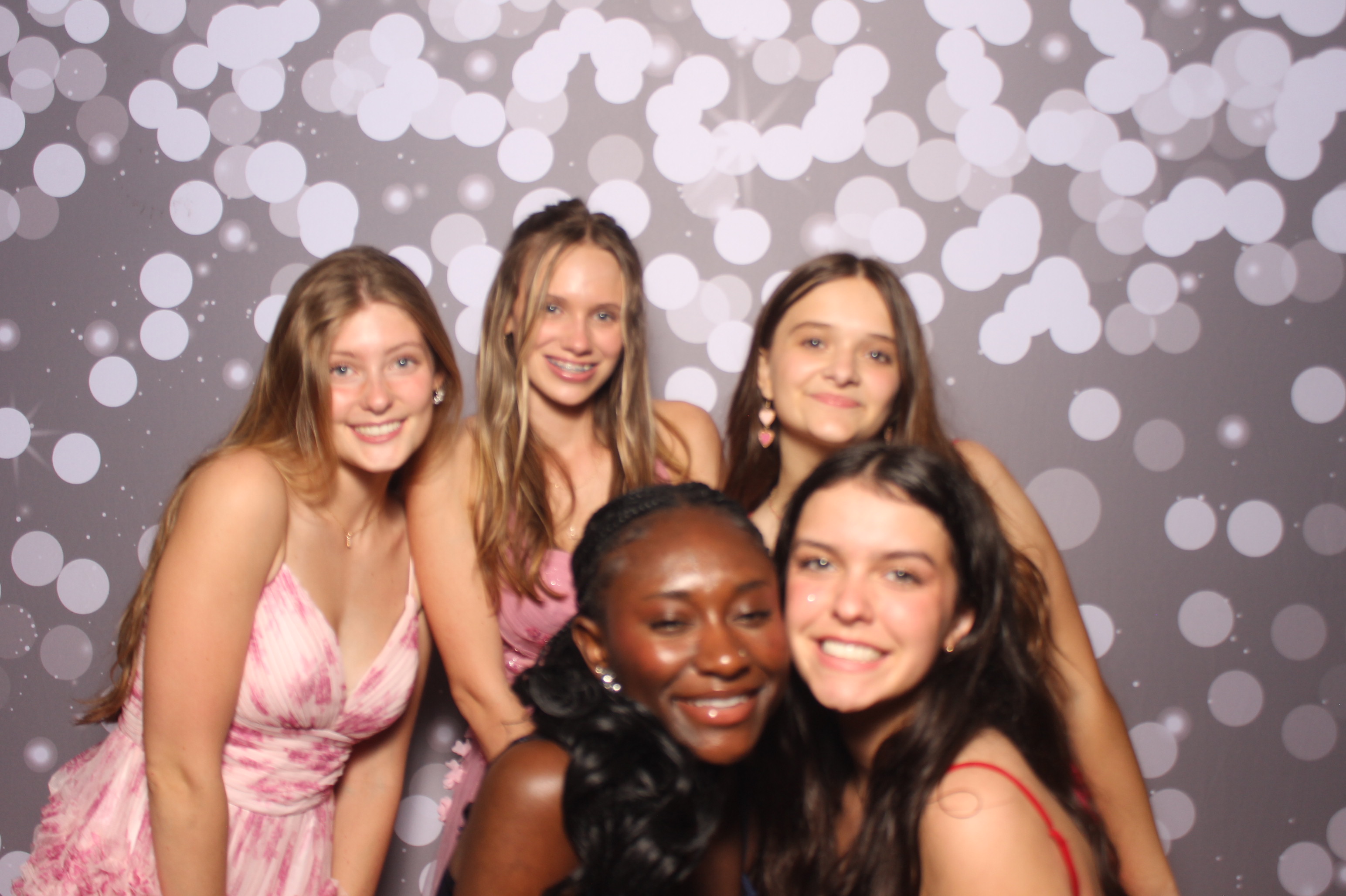 Colerain Prom 2025 | View more photos from the event at gallery.photoboothcincy.com/u/PhotoBoothCincy/Colerain-Prom-2025