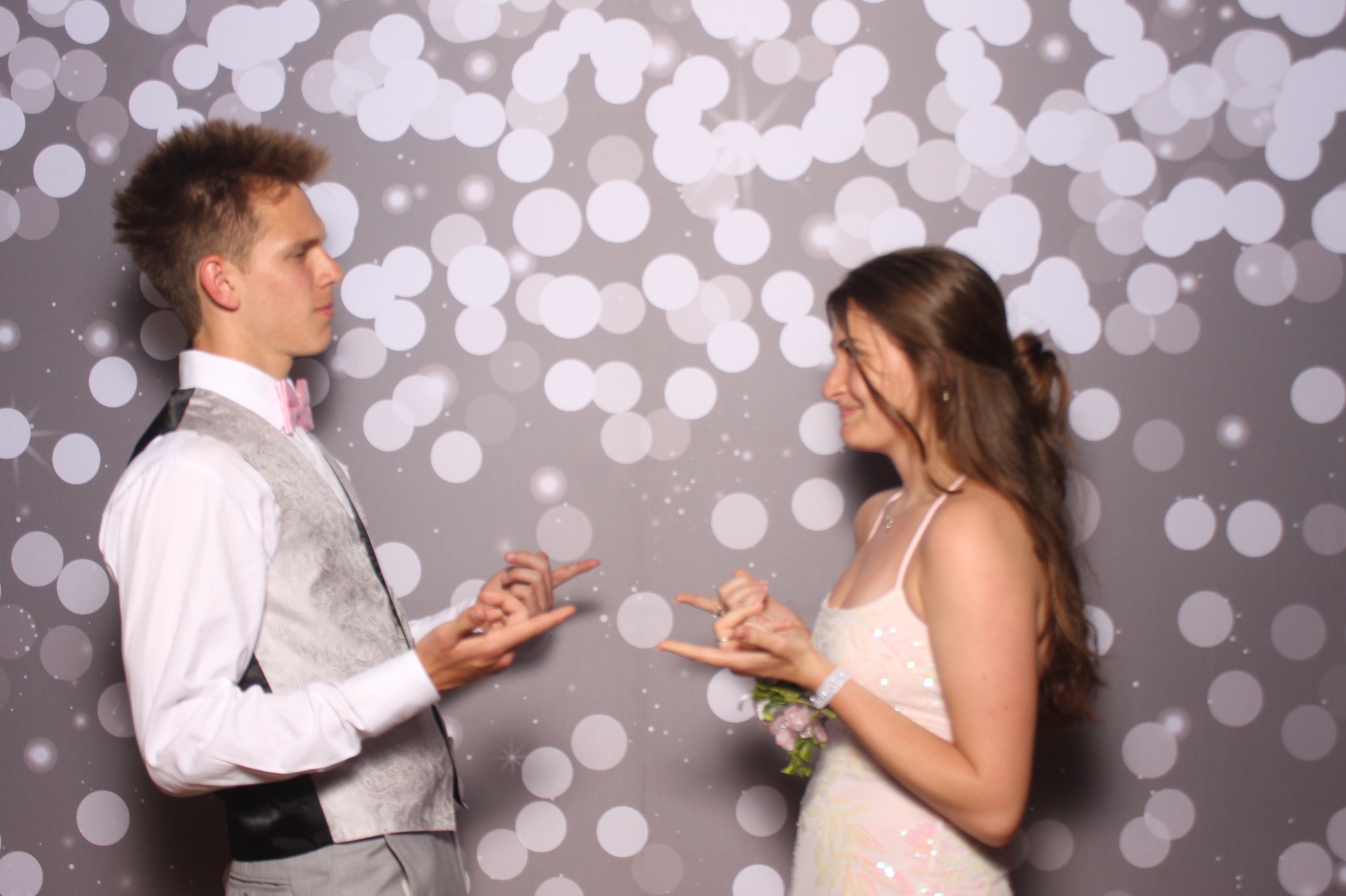 Colerain Prom 2025 | View more photos from the event at gallery.photoboothcincy.com/u/PhotoBoothCincy/Colerain-Prom-2025