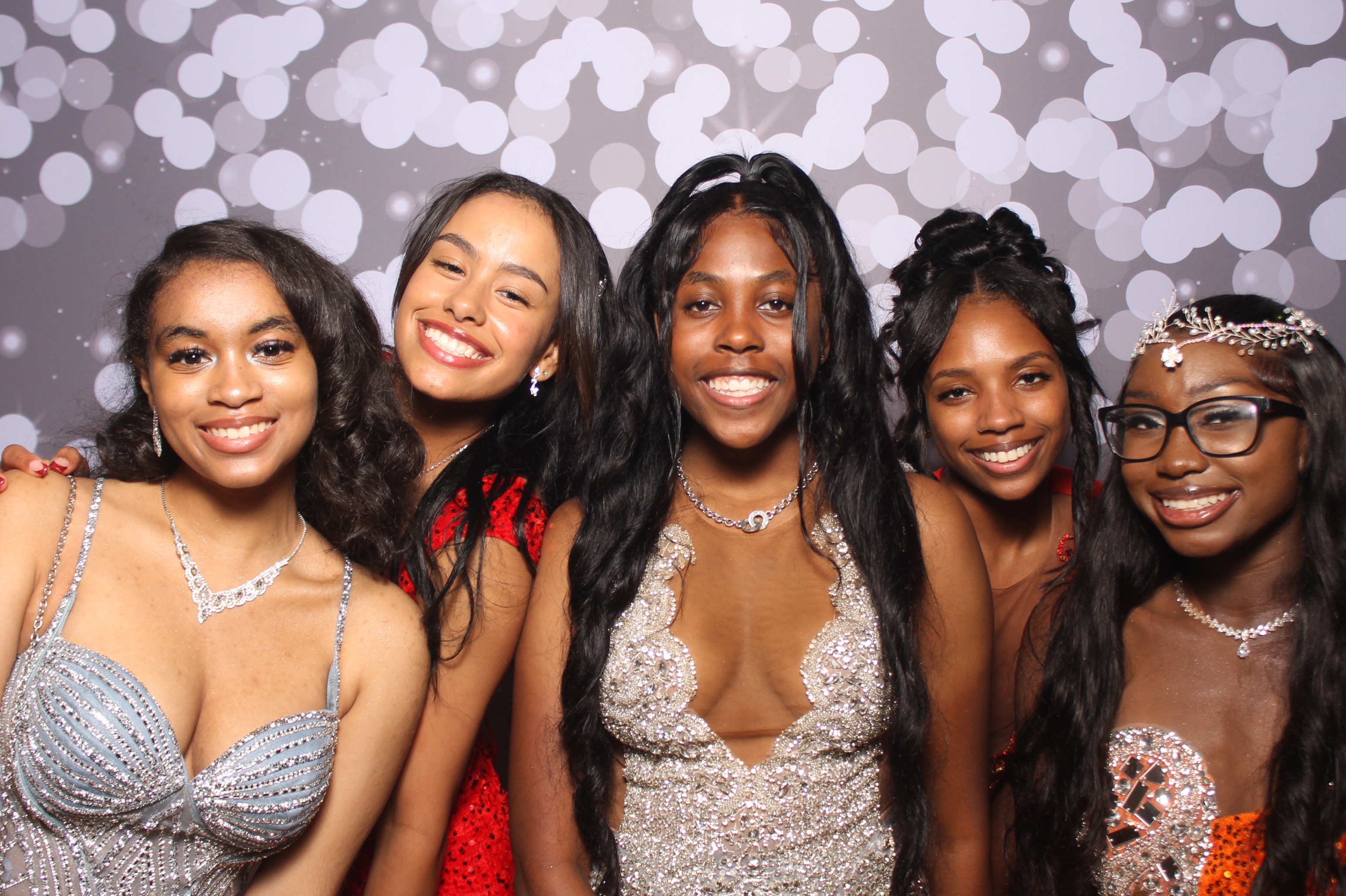 Colerain Prom 2025 | View more photos from the event at gallery.photoboothcincy.com/u/PhotoBoothCincy/Colerain-Prom-2025