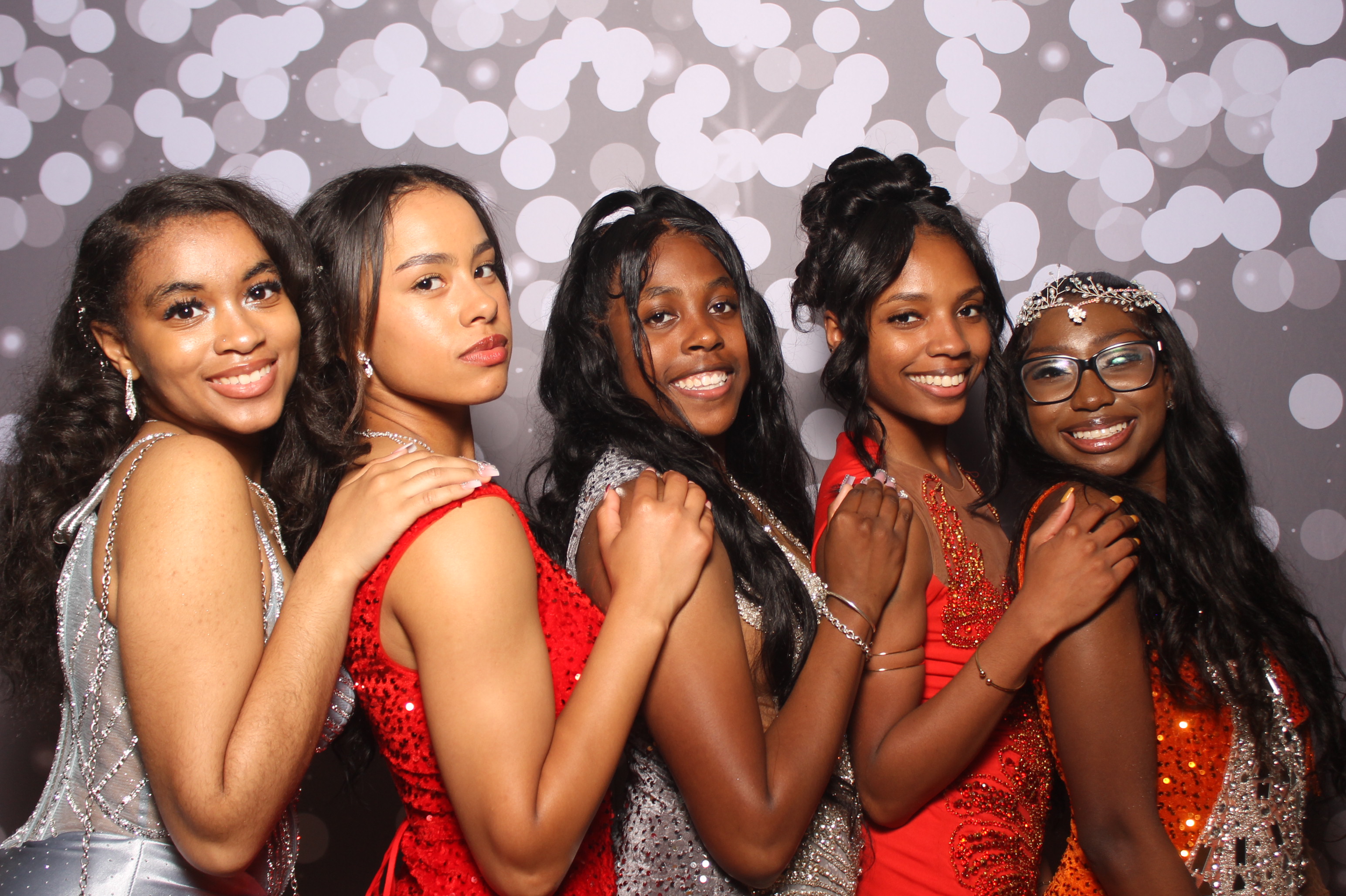 Colerain Prom 2025 | View more photos from the event at gallery.photoboothcincy.com/u/PhotoBoothCincy/Colerain-Prom-2025