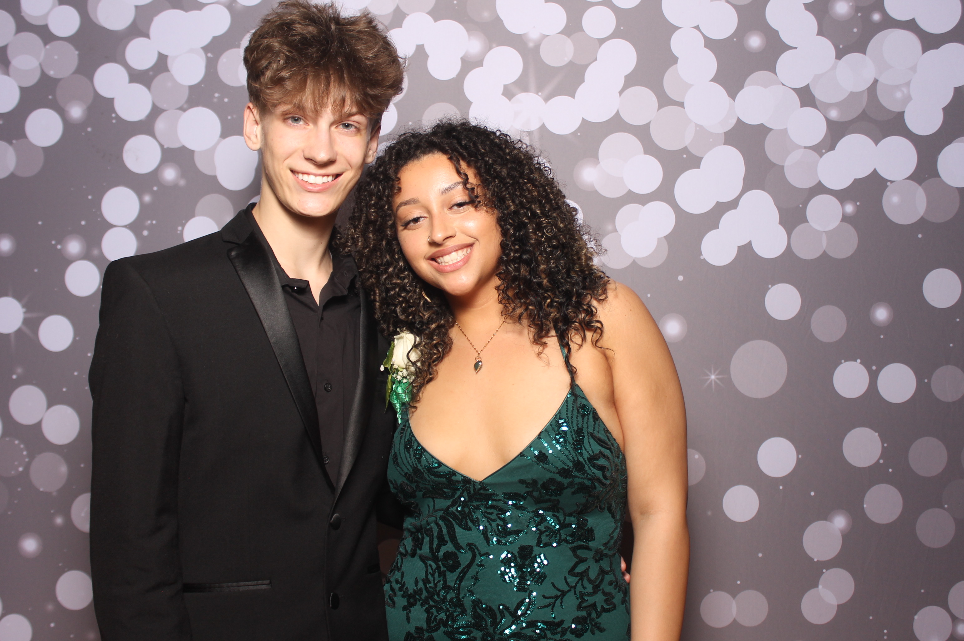 Colerain Prom 2025 | View more photos from the event at gallery.photoboothcincy.com/u/PhotoBoothCincy/Colerain-Prom-2025