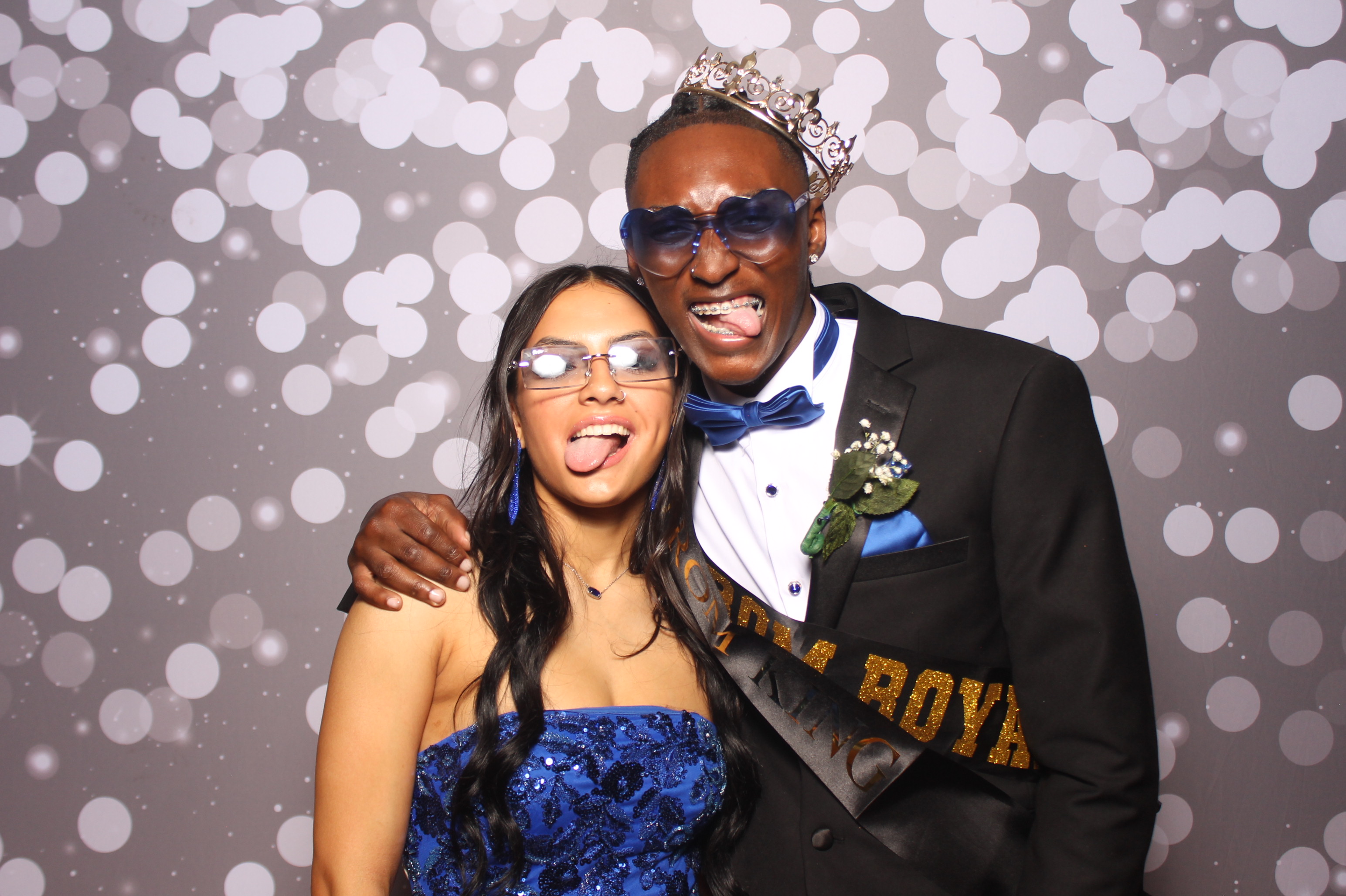 Colerain Prom 2025 | View more photos from the event at gallery.photoboothcincy.com/u/PhotoBoothCincy/Colerain-Prom-2025