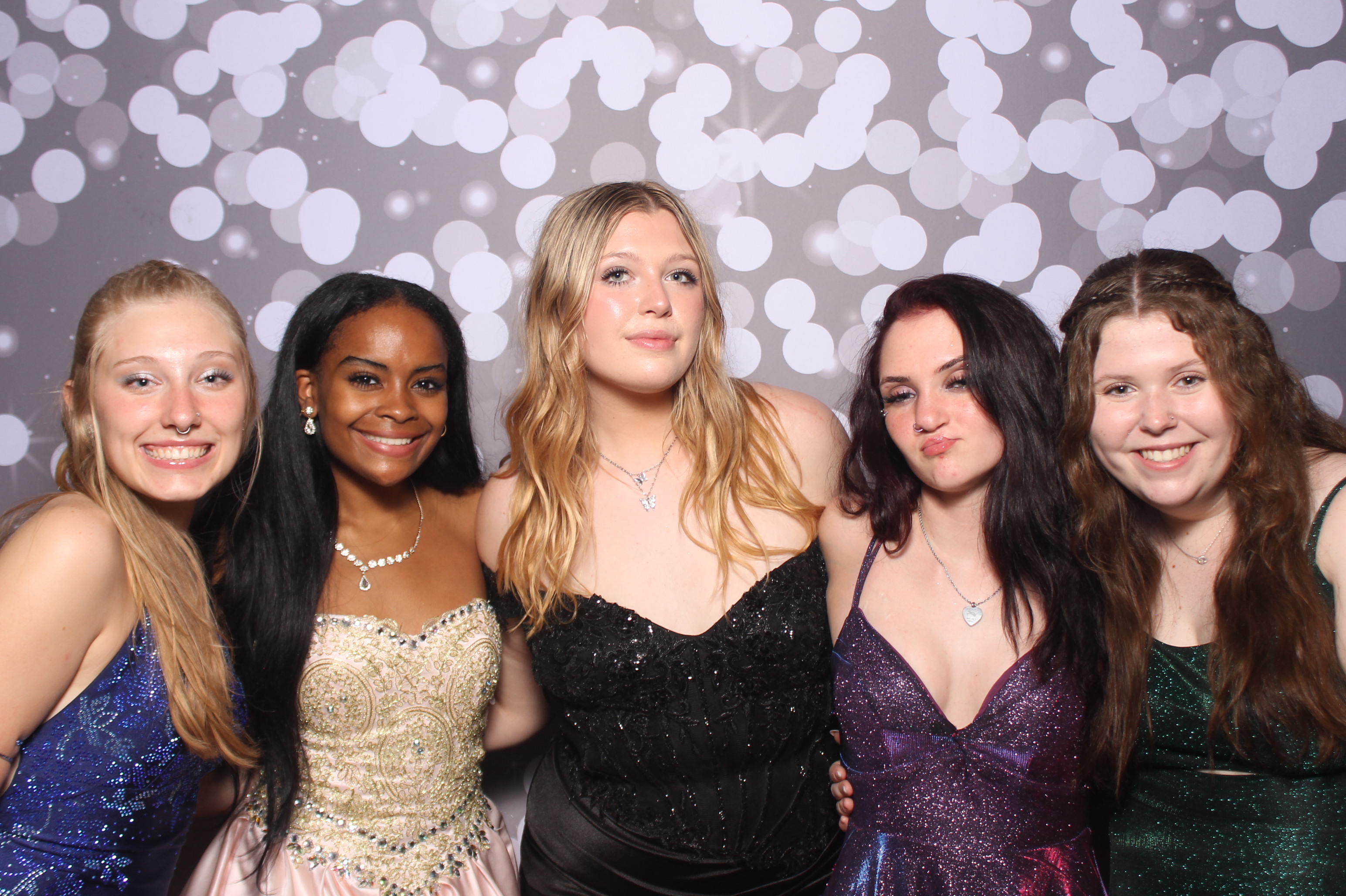 Colerain Prom 2025 | View more photos from the event at gallery.photoboothcincy.com/u/PhotoBoothCincy/Colerain-Prom-2025