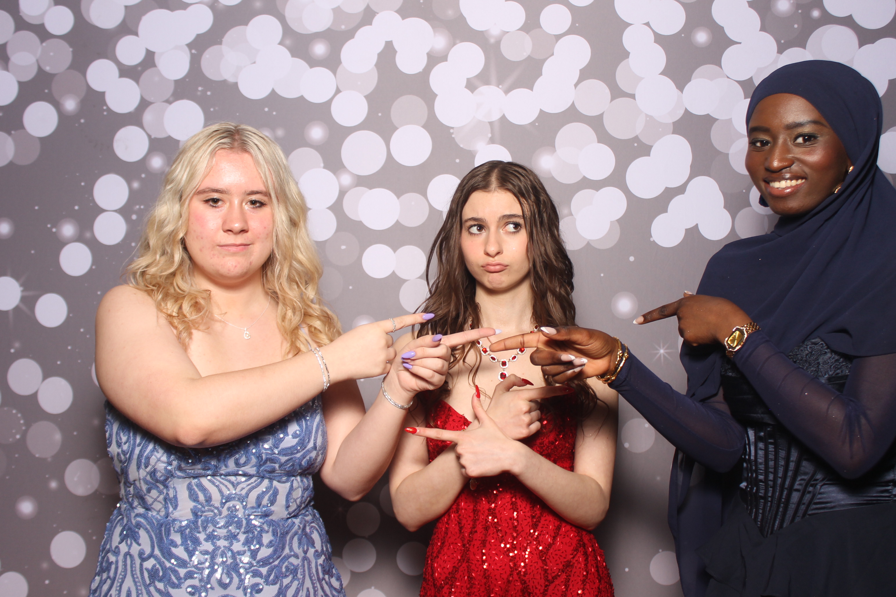Colerain Prom 2025 | View more photos from the event at gallery.photoboothcincy.com/u/PhotoBoothCincy/Colerain-Prom-2025
