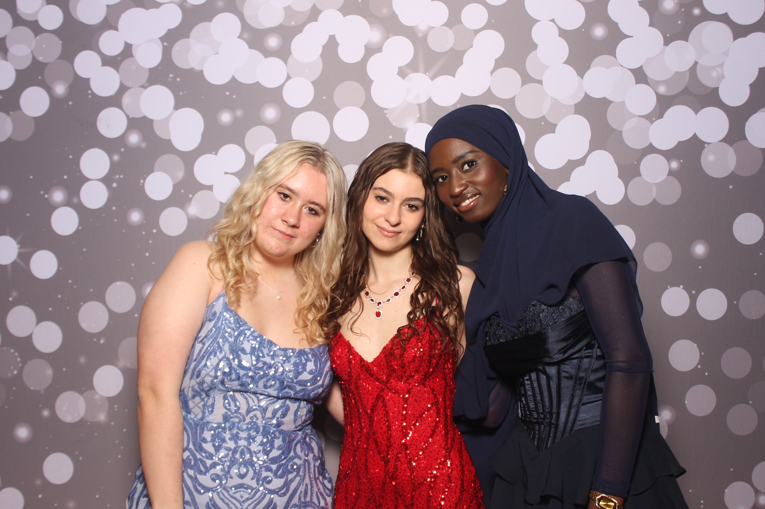 Colerain Prom 2025 | View more photos from the event at gallery.photoboothcincy.com/u/PhotoBoothCincy/Colerain-Prom-2025
