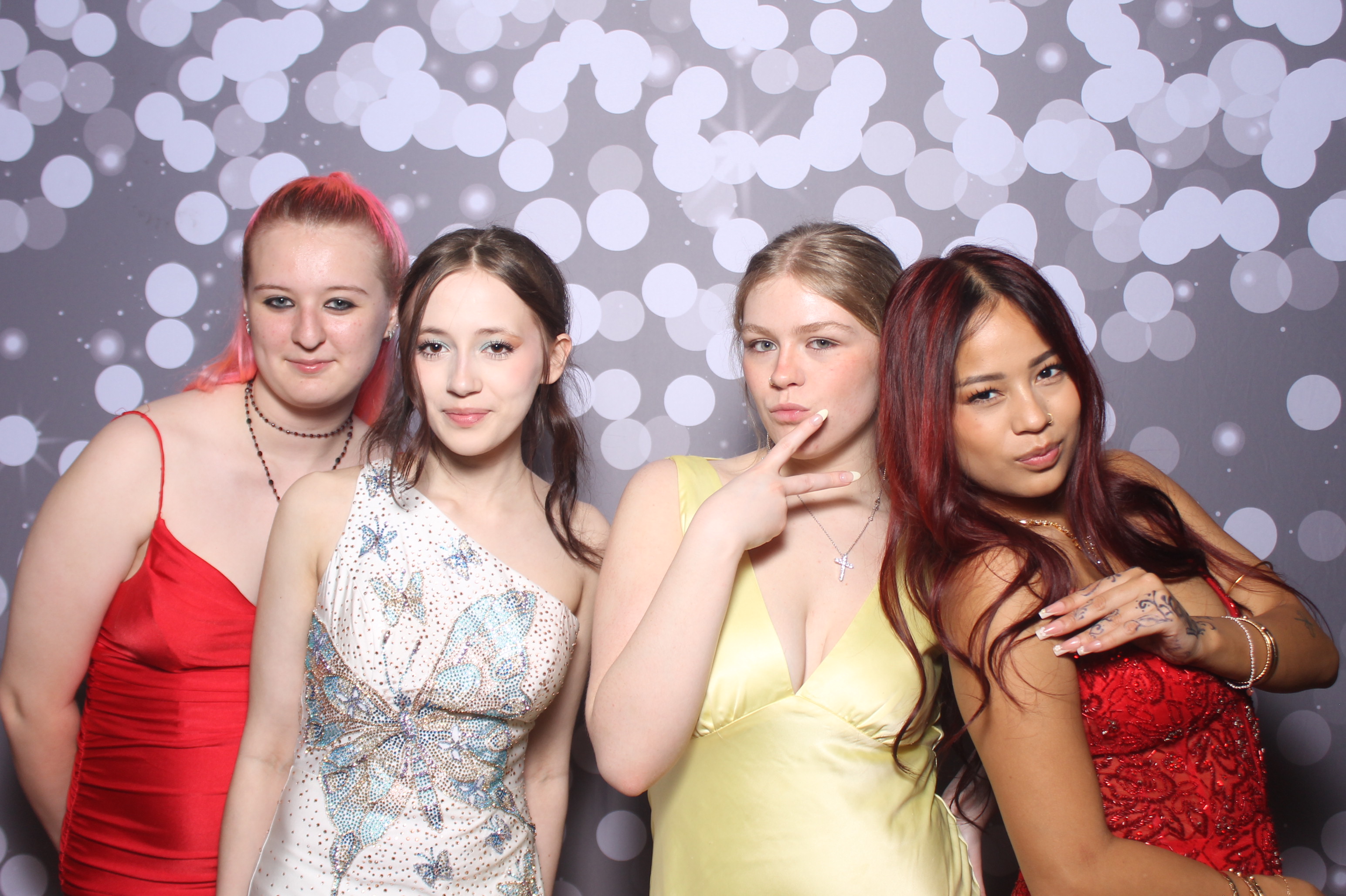 Colerain Prom 2025 | View more photos from the event at gallery.photoboothcincy.com/u/PhotoBoothCincy/Colerain-Prom-2025