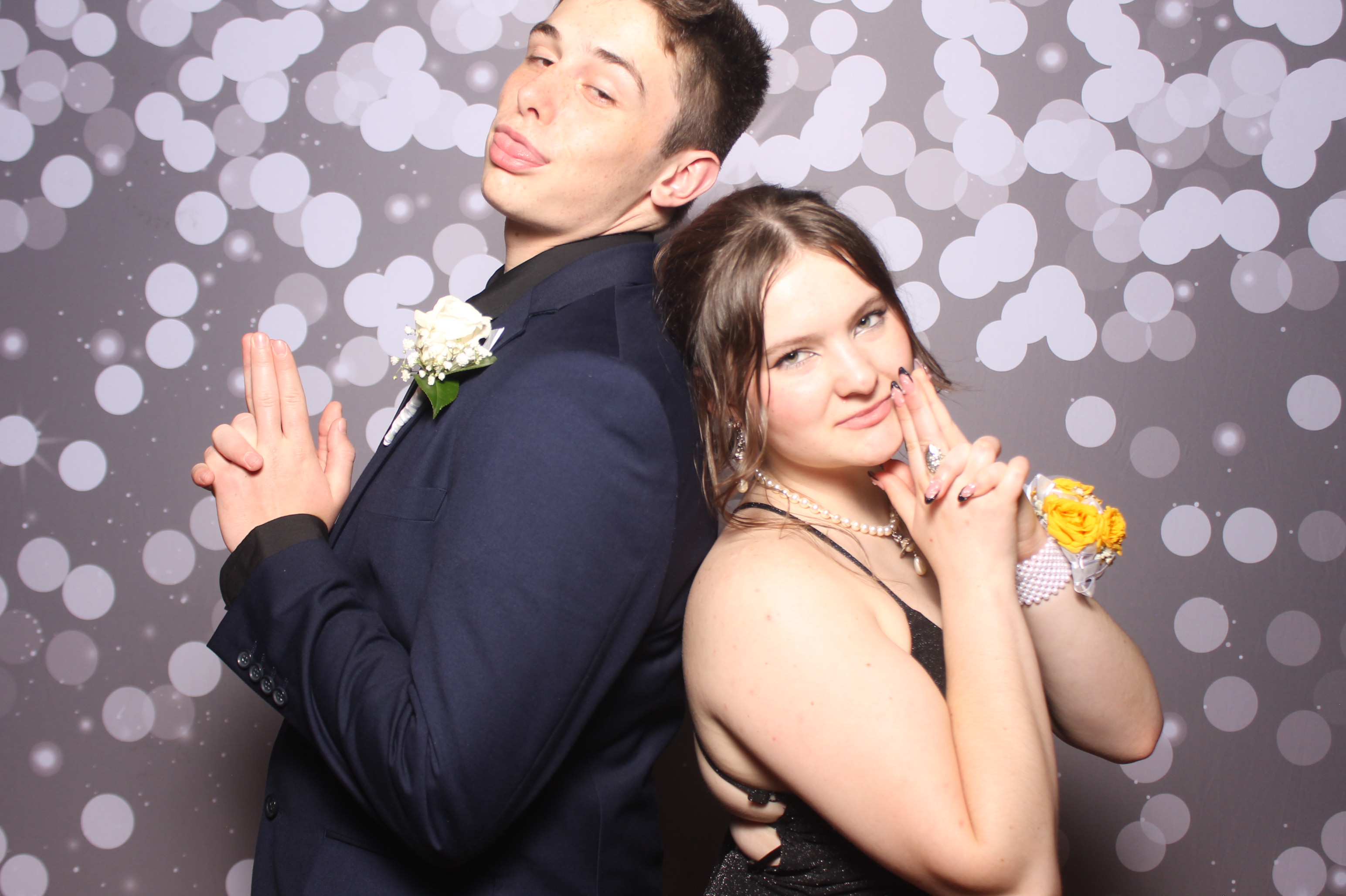 Colerain Prom 2025 | View more photos from the event at gallery.photoboothcincy.com/u/PhotoBoothCincy/Colerain-Prom-2025