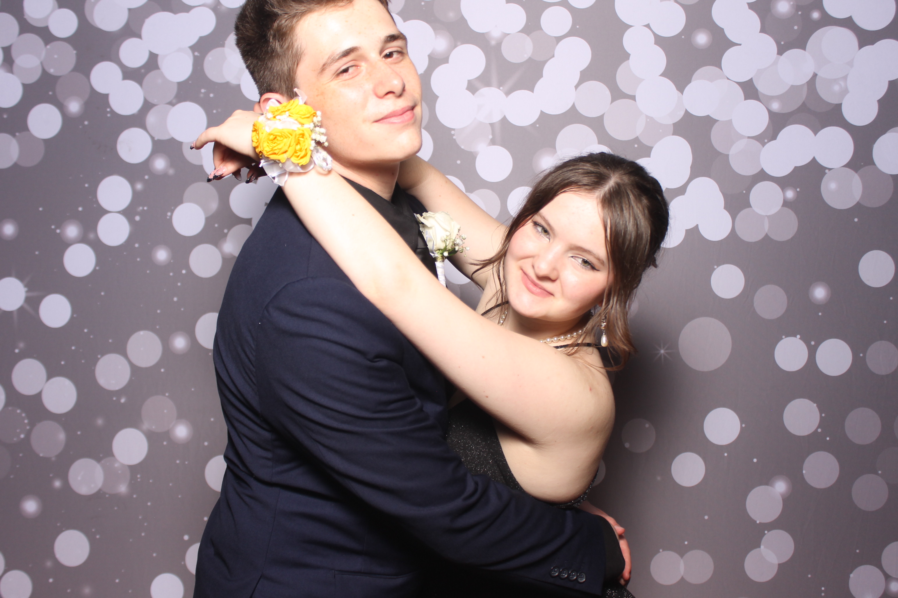 Colerain Prom 2025 | View more photos from the event at gallery.photoboothcincy.com/u/PhotoBoothCincy/Colerain-Prom-2025