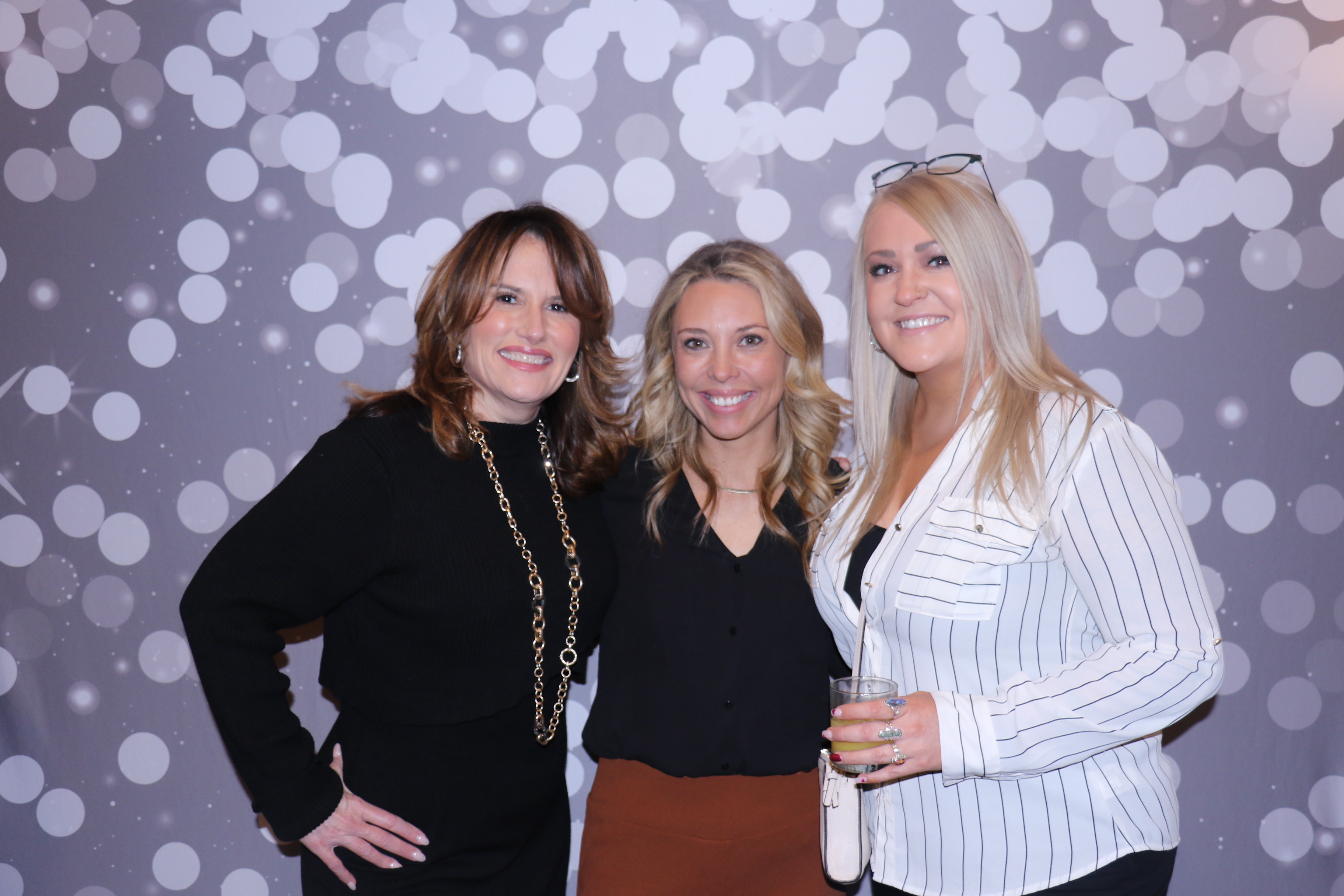 Comey & Shepherd Awards  | View more photos from the event at gallery.photoboothcincy.com/u/PhotoBoothCincy/Comey-Shepherd-Awards
