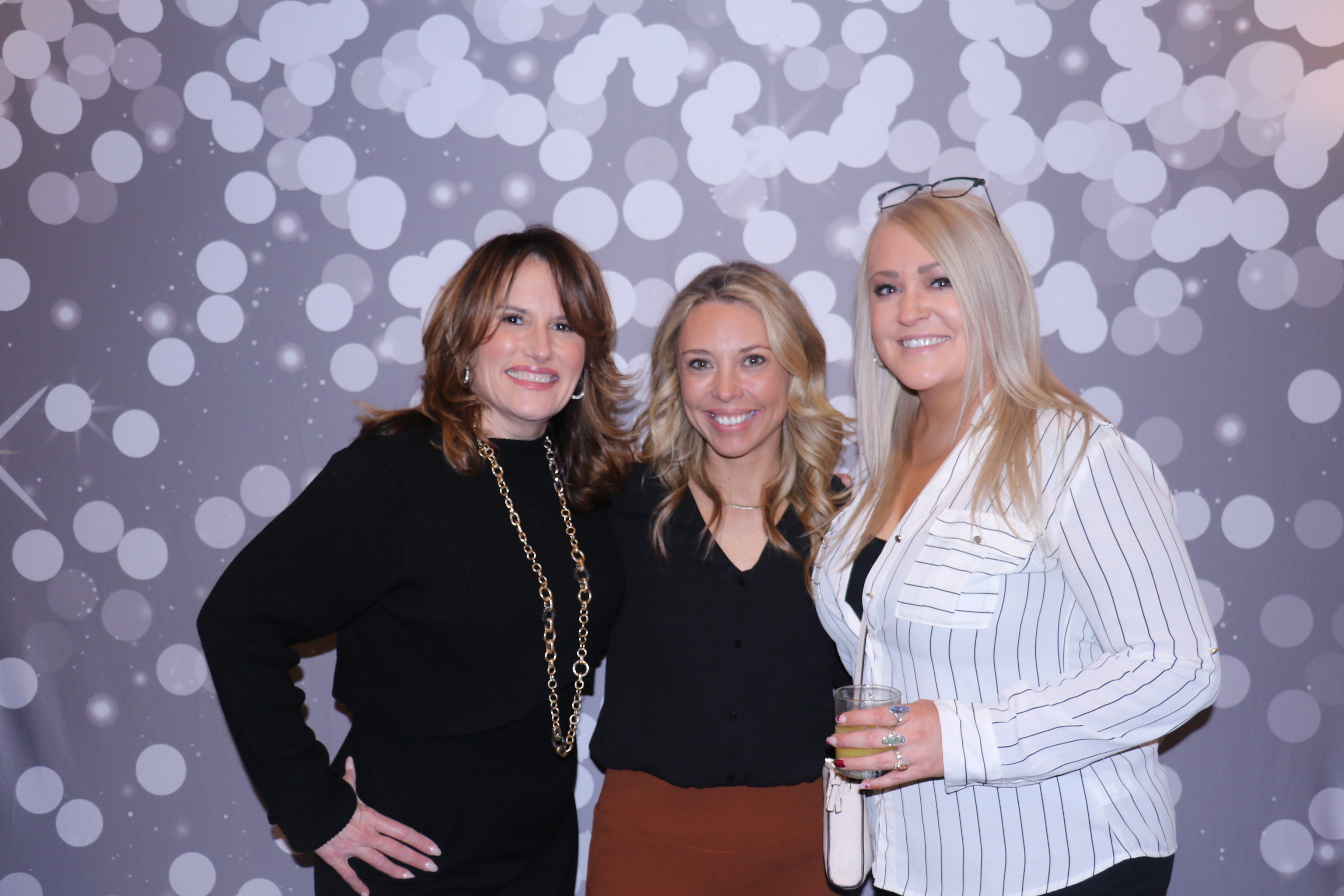Comey & Shepherd Awards  | View more photos from the event at gallery.photoboothcincy.com/u/PhotoBoothCincy/Comey-Shepherd-Awards