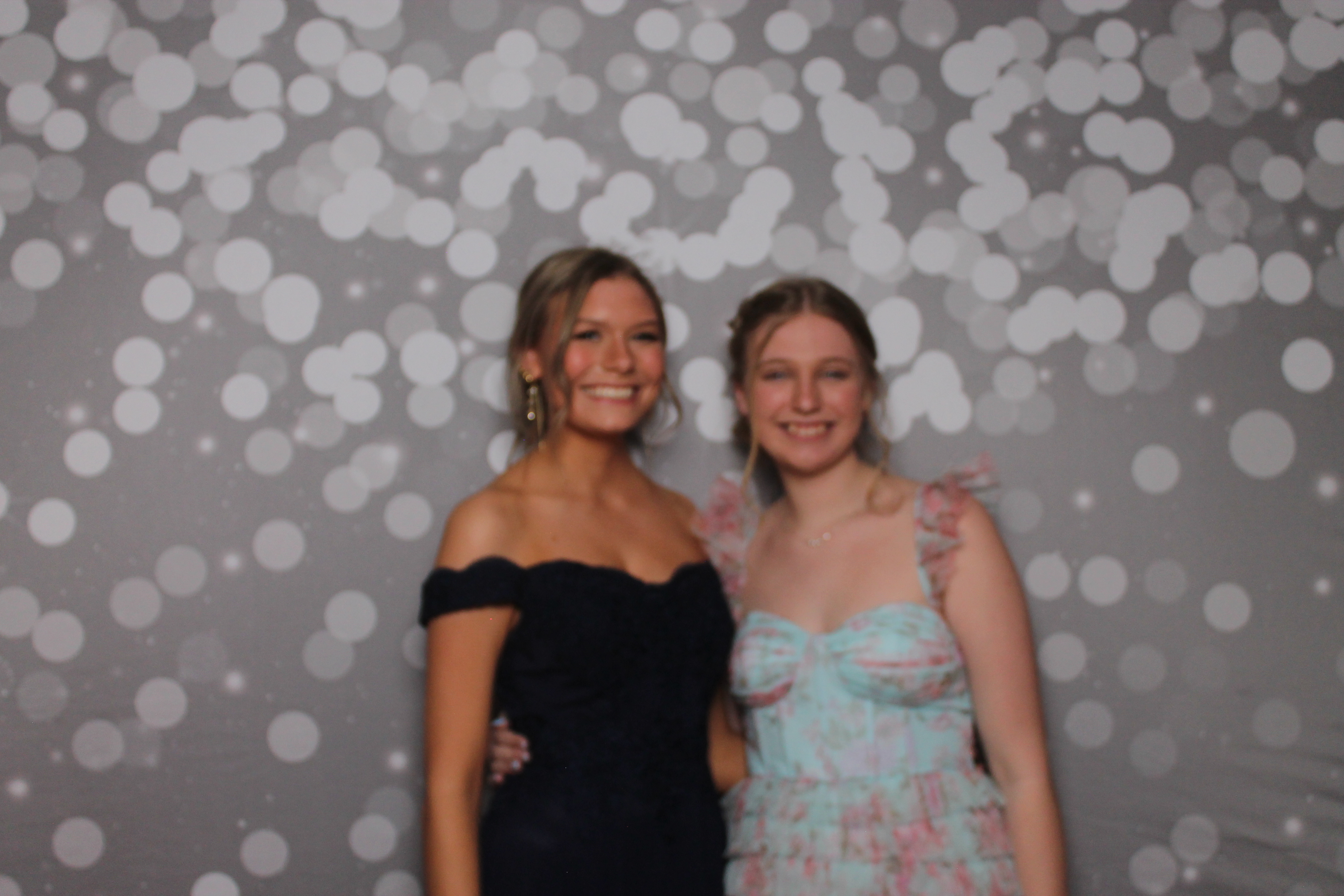 Cooper High School Prom | View more photos from the event at gallery.photoboothcincy.com/u/PhotoBoothCincy/Cooper-High-School-Prom