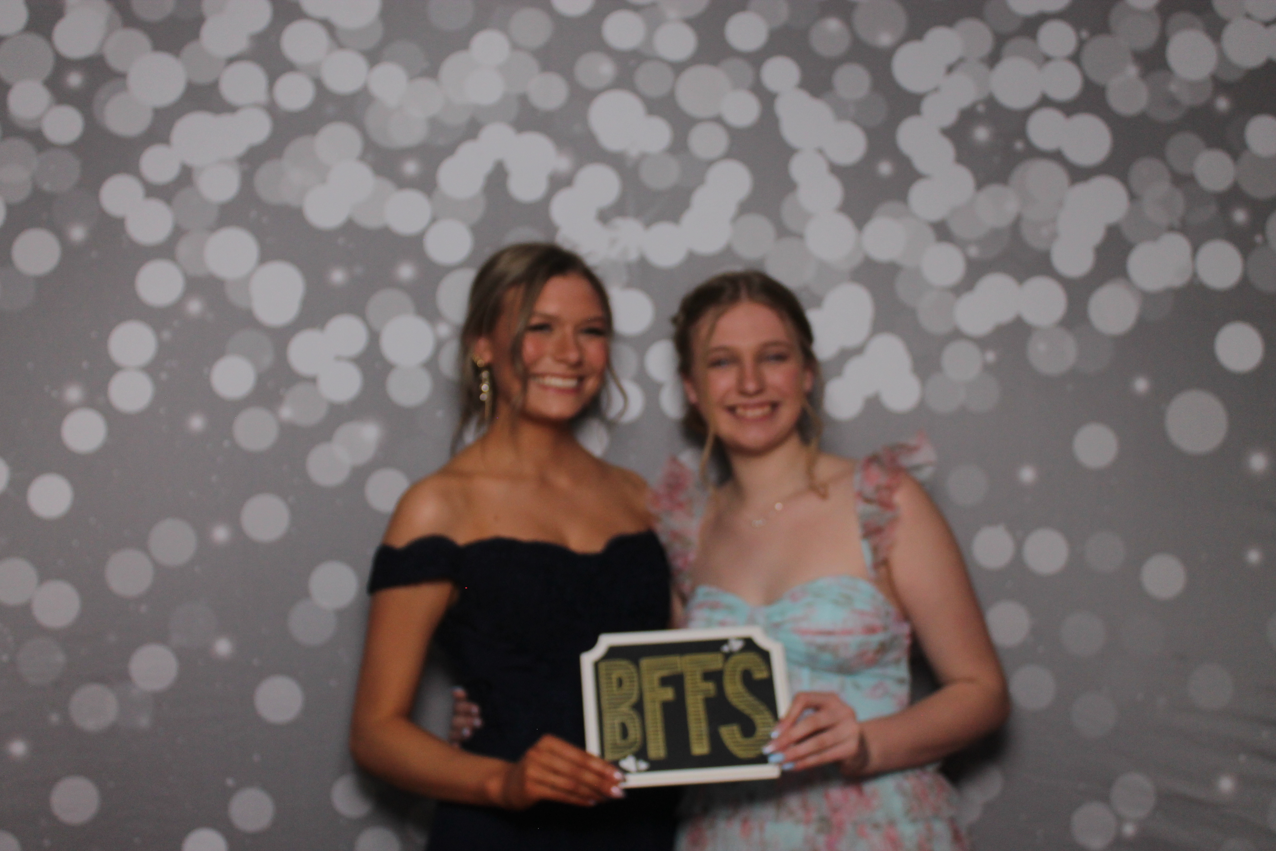 Cooper High School Prom | View more photos from the event at gallery.photoboothcincy.com/u/PhotoBoothCincy/Cooper-High-School-Prom