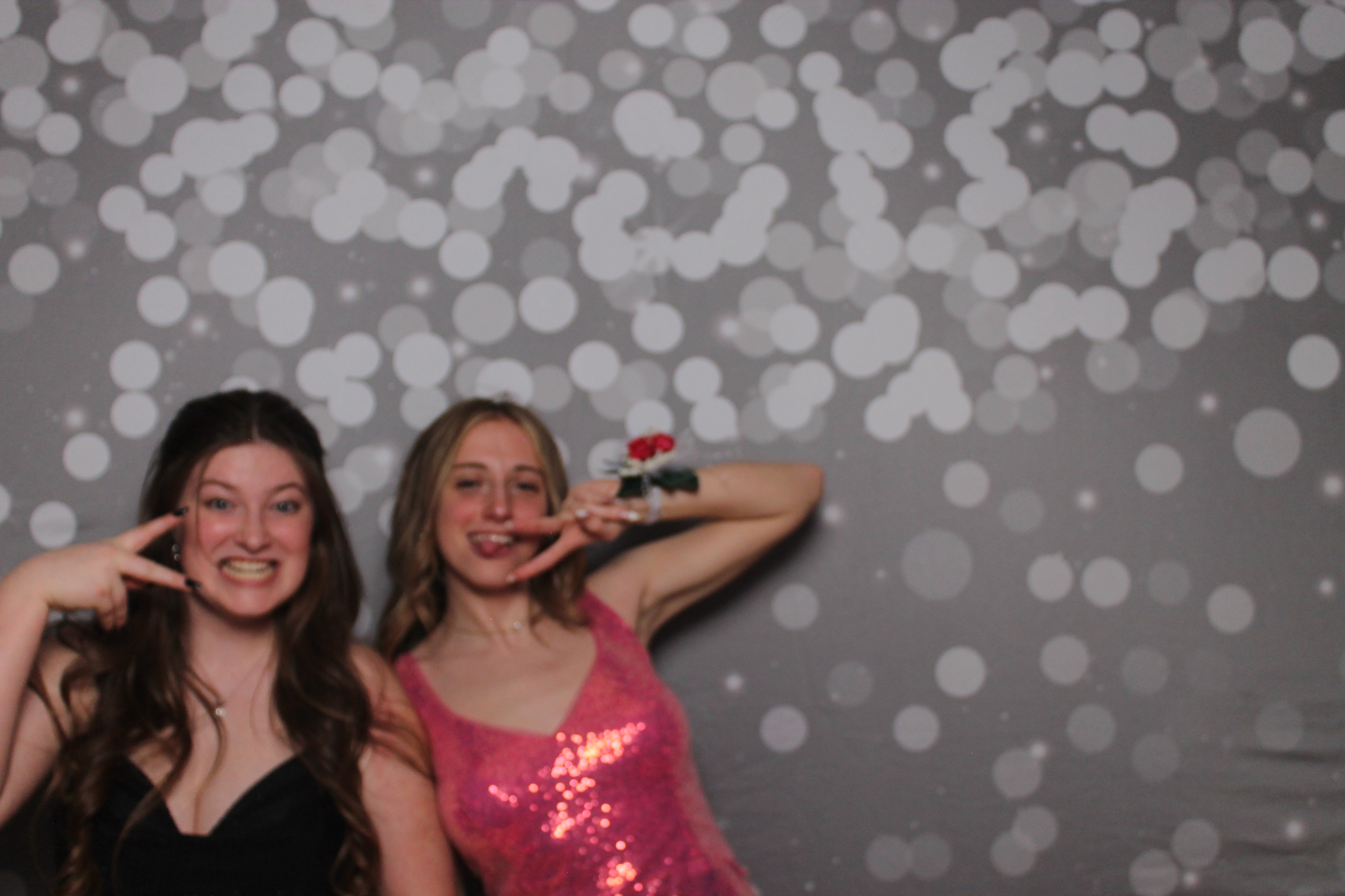 Cooper High School Prom | View more photos from the event at gallery.photoboothcincy.com/u/PhotoBoothCincy/Cooper-High-School-Prom