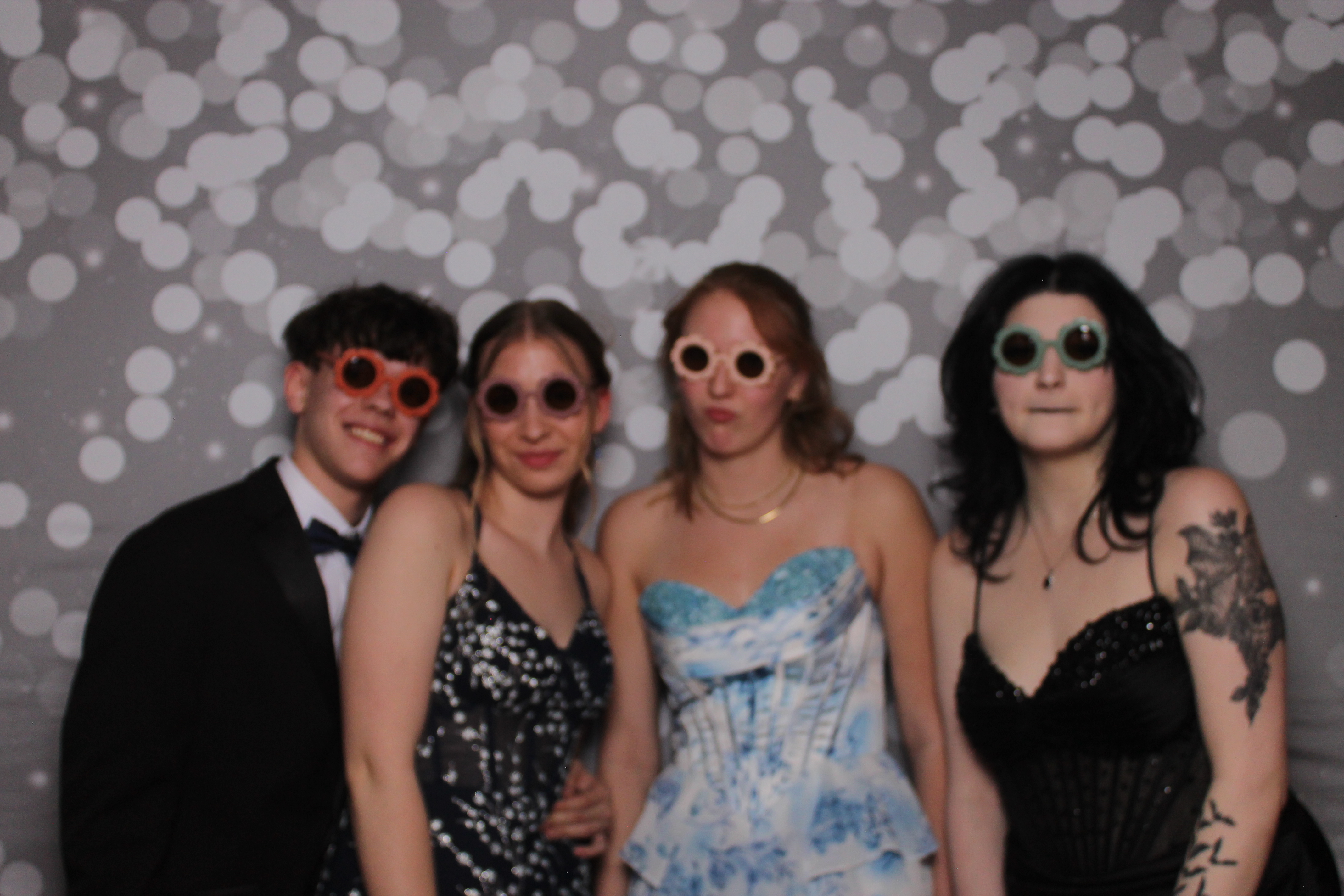 Cooper High School Prom | View more photos from the event at gallery.photoboothcincy.com/u/PhotoBoothCincy/Cooper-High-School-Prom