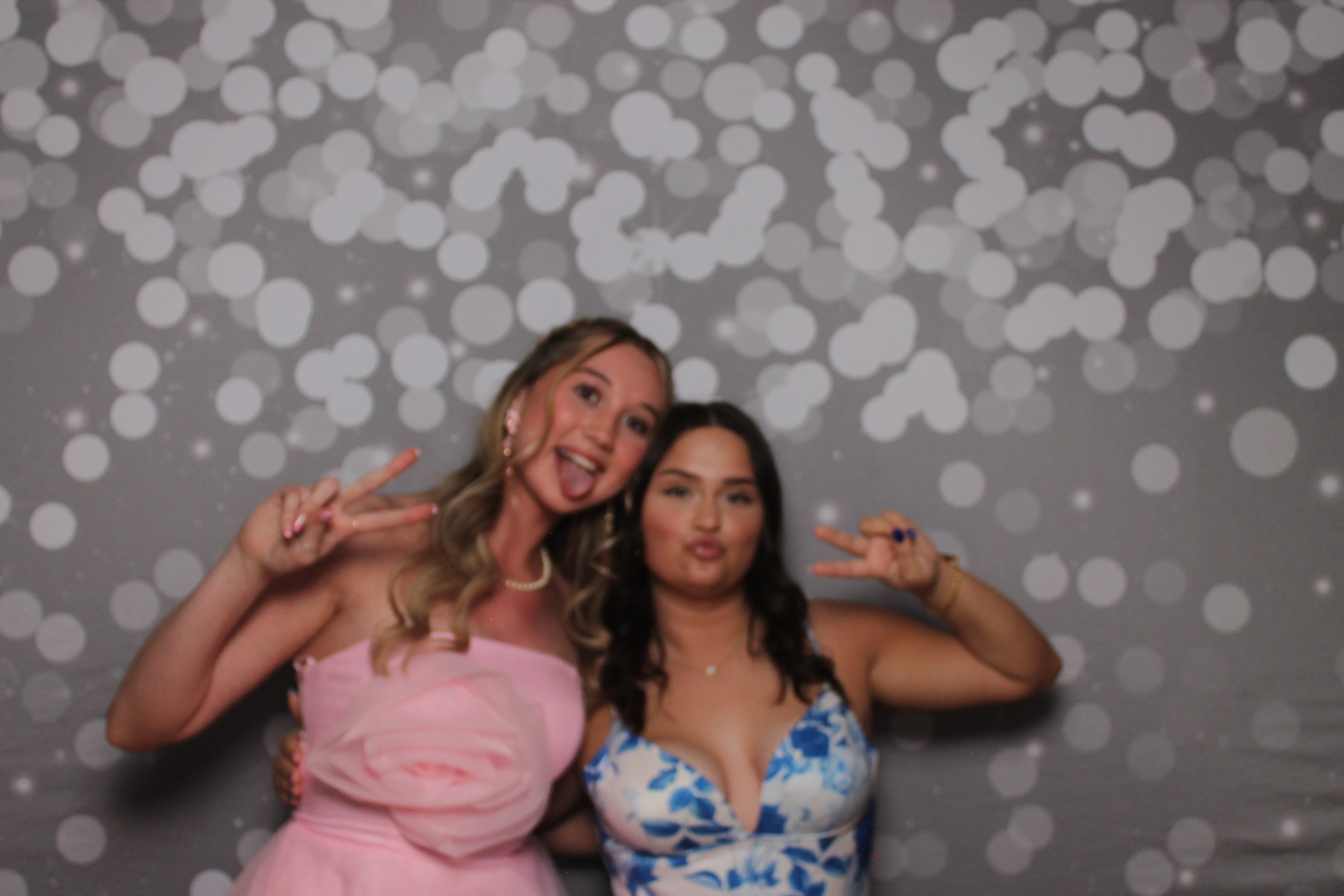 Cooper High School Prom | View more photos from the event at gallery.photoboothcincy.com/u/PhotoBoothCincy/Cooper-High-School-Prom
