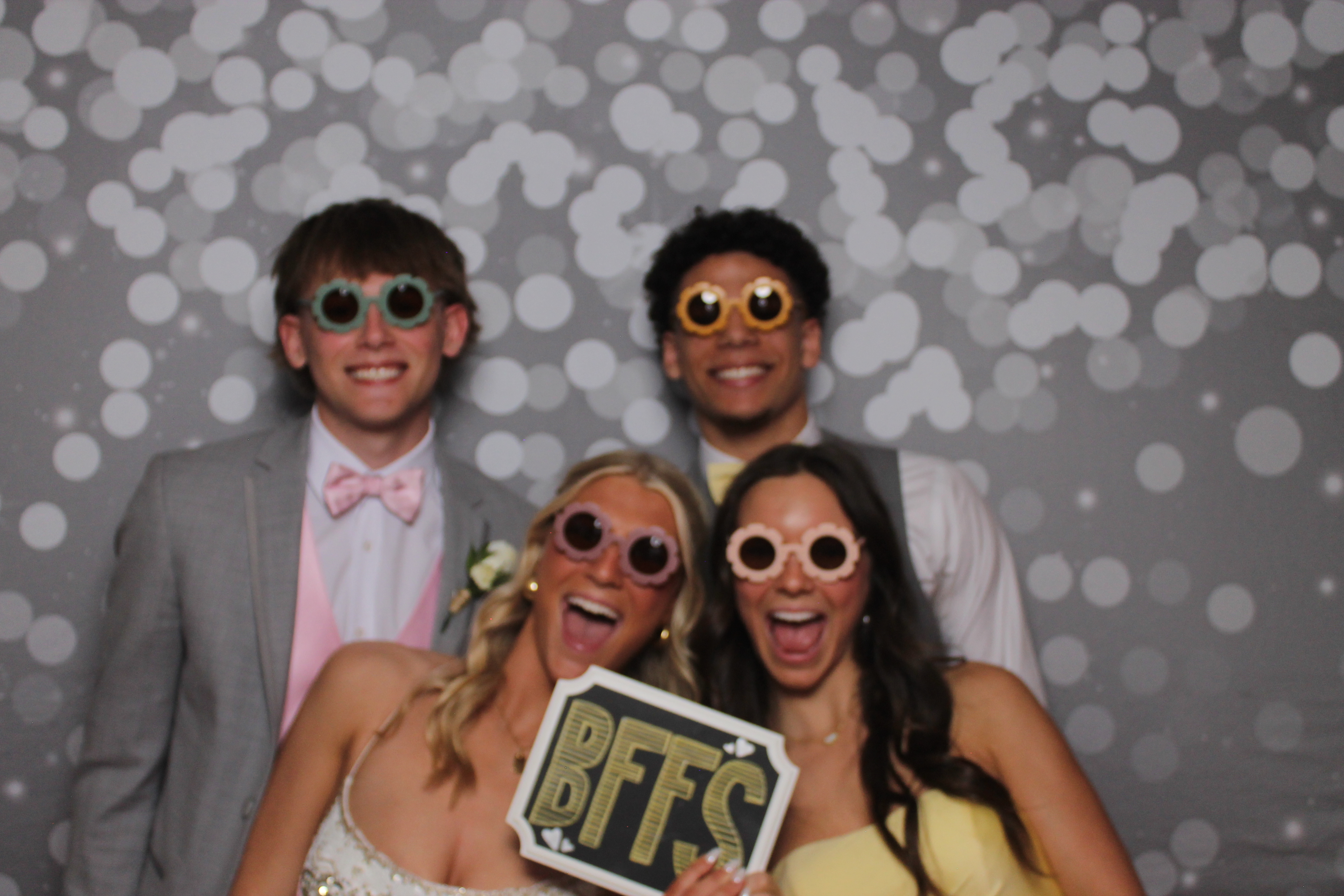 Cooper High School Prom | View more photos from the event at gallery.photoboothcincy.com/u/PhotoBoothCincy/Cooper-High-School-Prom