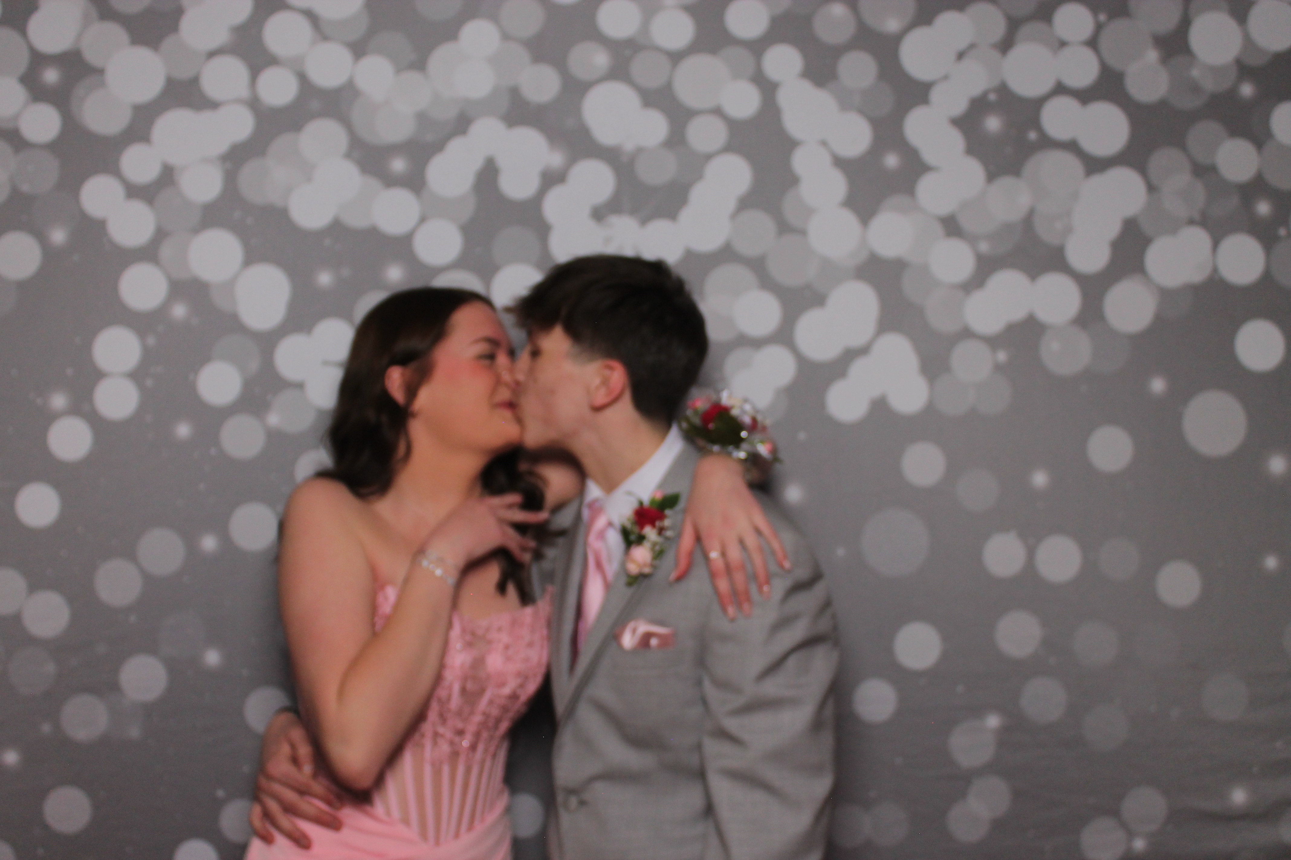 Cooper High School Prom | View more photos from the event at gallery.photoboothcincy.com/u/PhotoBoothCincy/Cooper-High-School-Prom