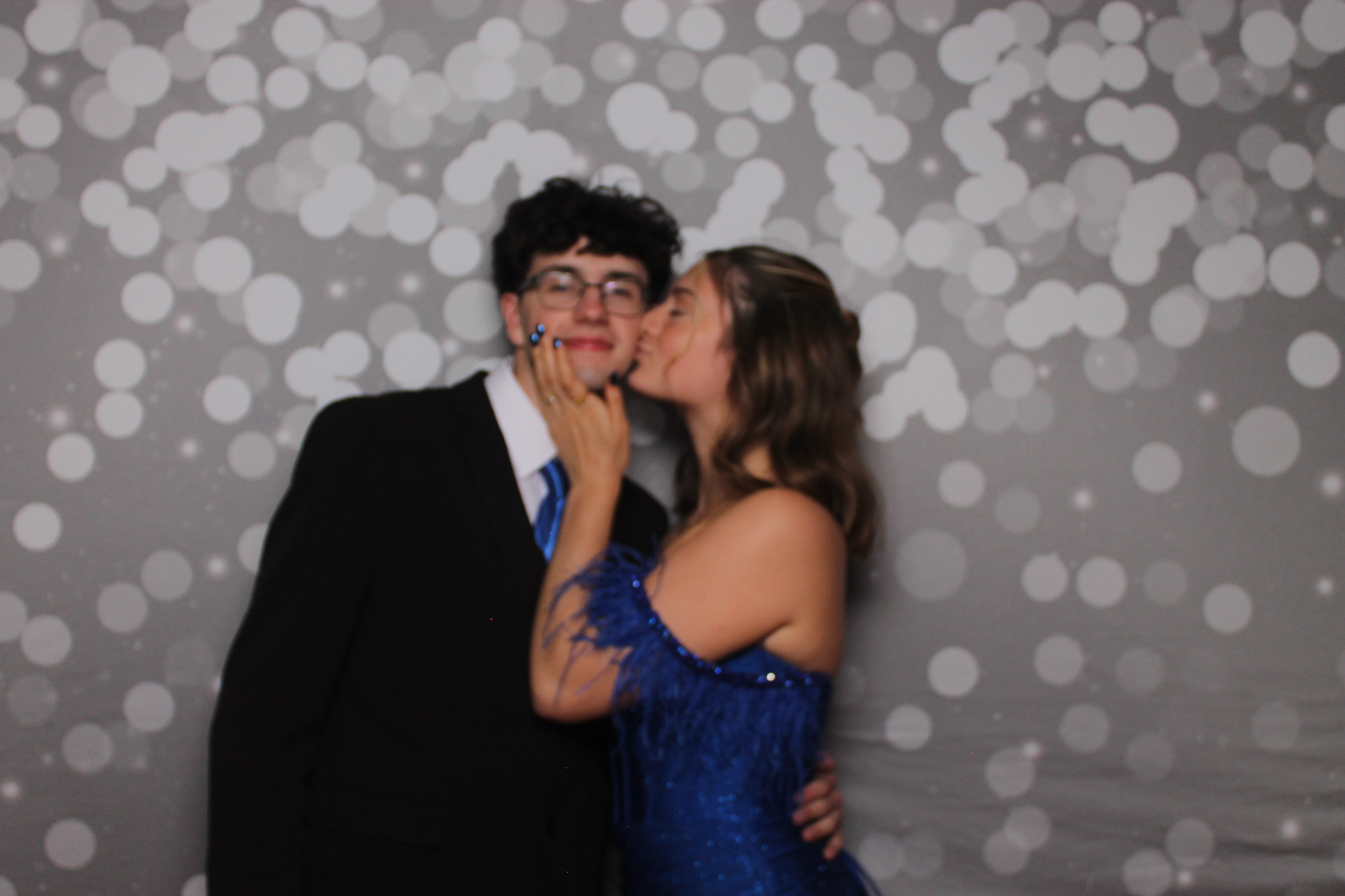 Cooper High School Prom | View more photos from the event at gallery.photoboothcincy.com/u/PhotoBoothCincy/Cooper-High-School-Prom