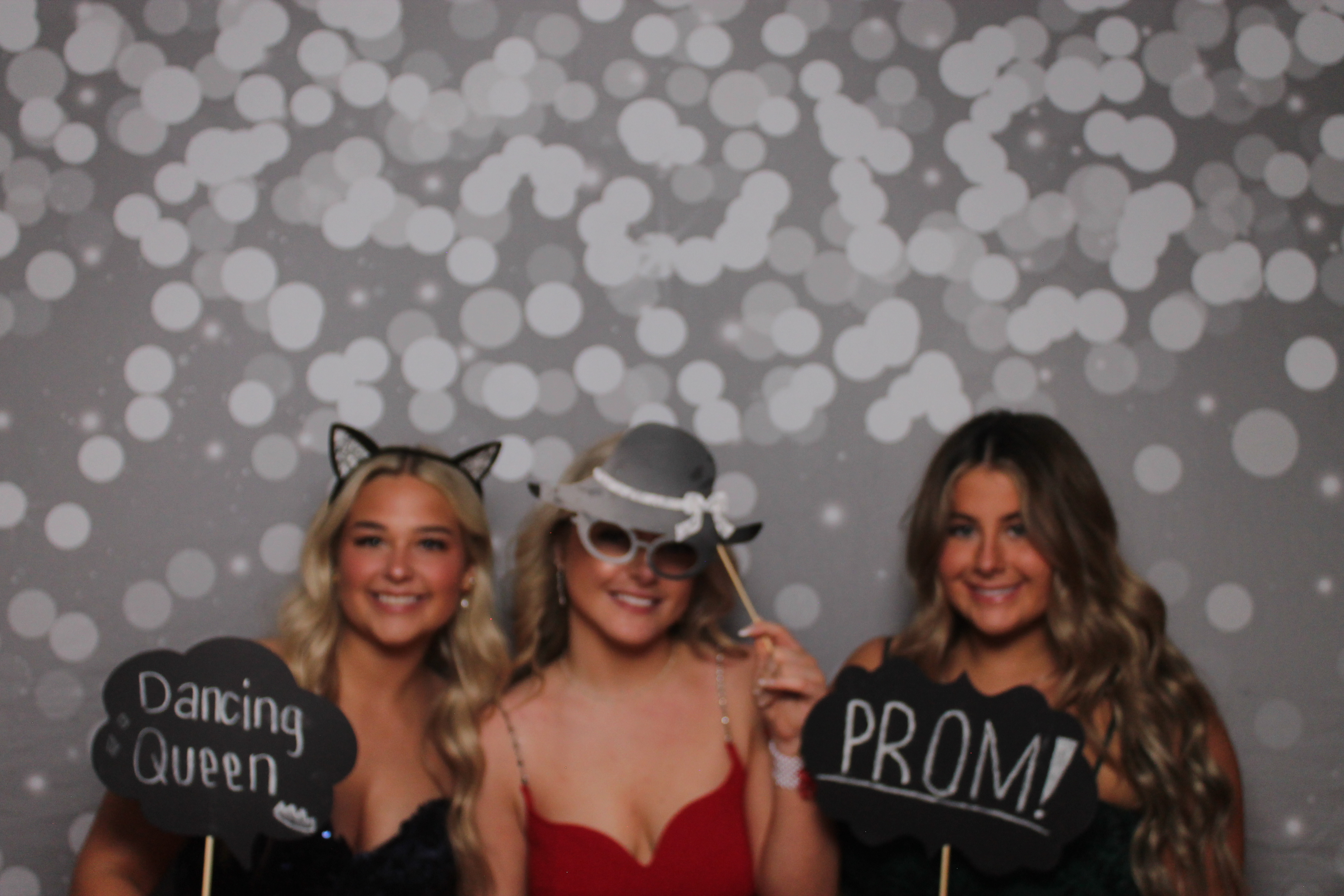 Cooper High School Prom | View more photos from the event at gallery.photoboothcincy.com/u/PhotoBoothCincy/Cooper-High-School-Prom