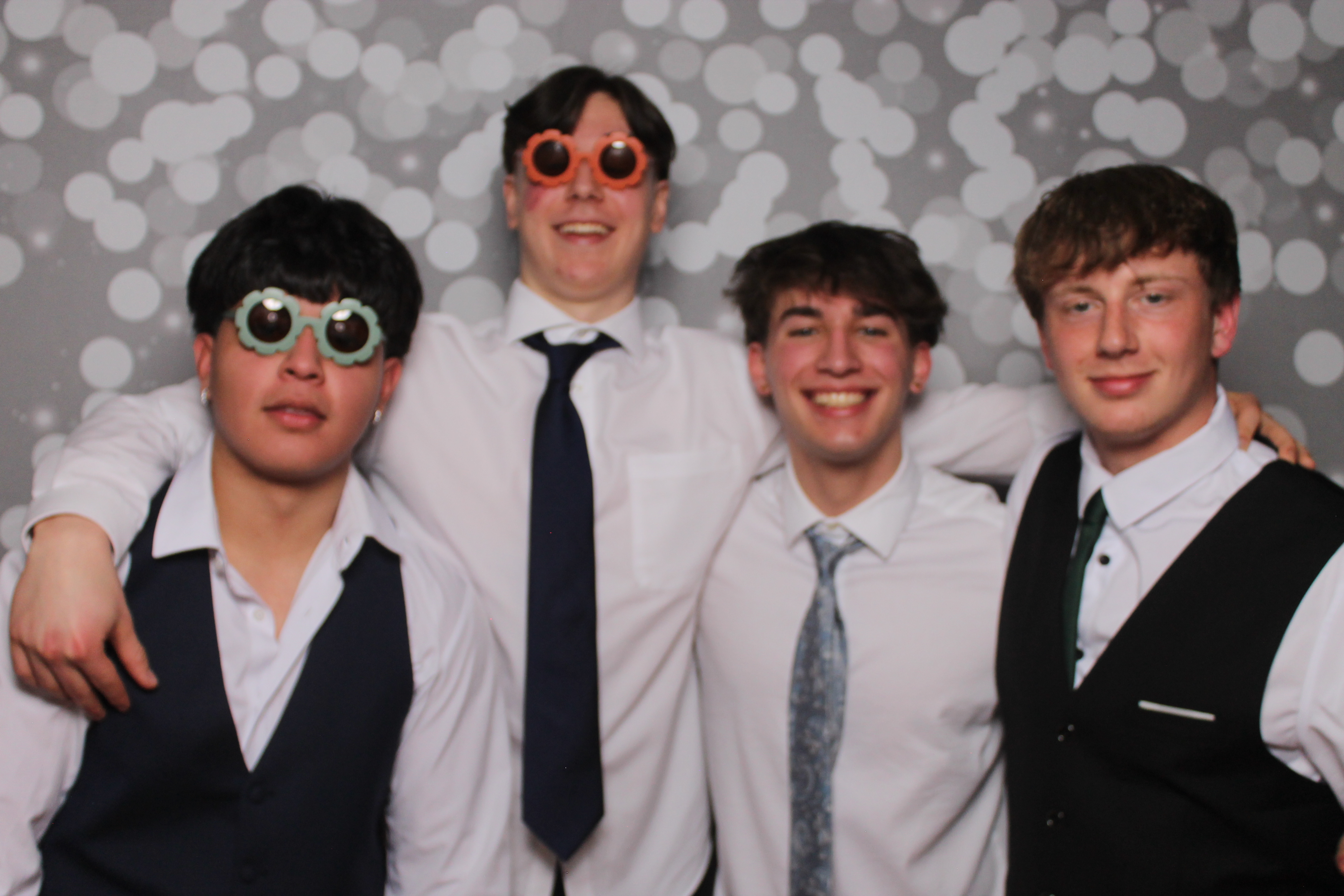 Cooper High School Prom | View more photos from the event at gallery.photoboothcincy.com/u/PhotoBoothCincy/Cooper-High-School-Prom
