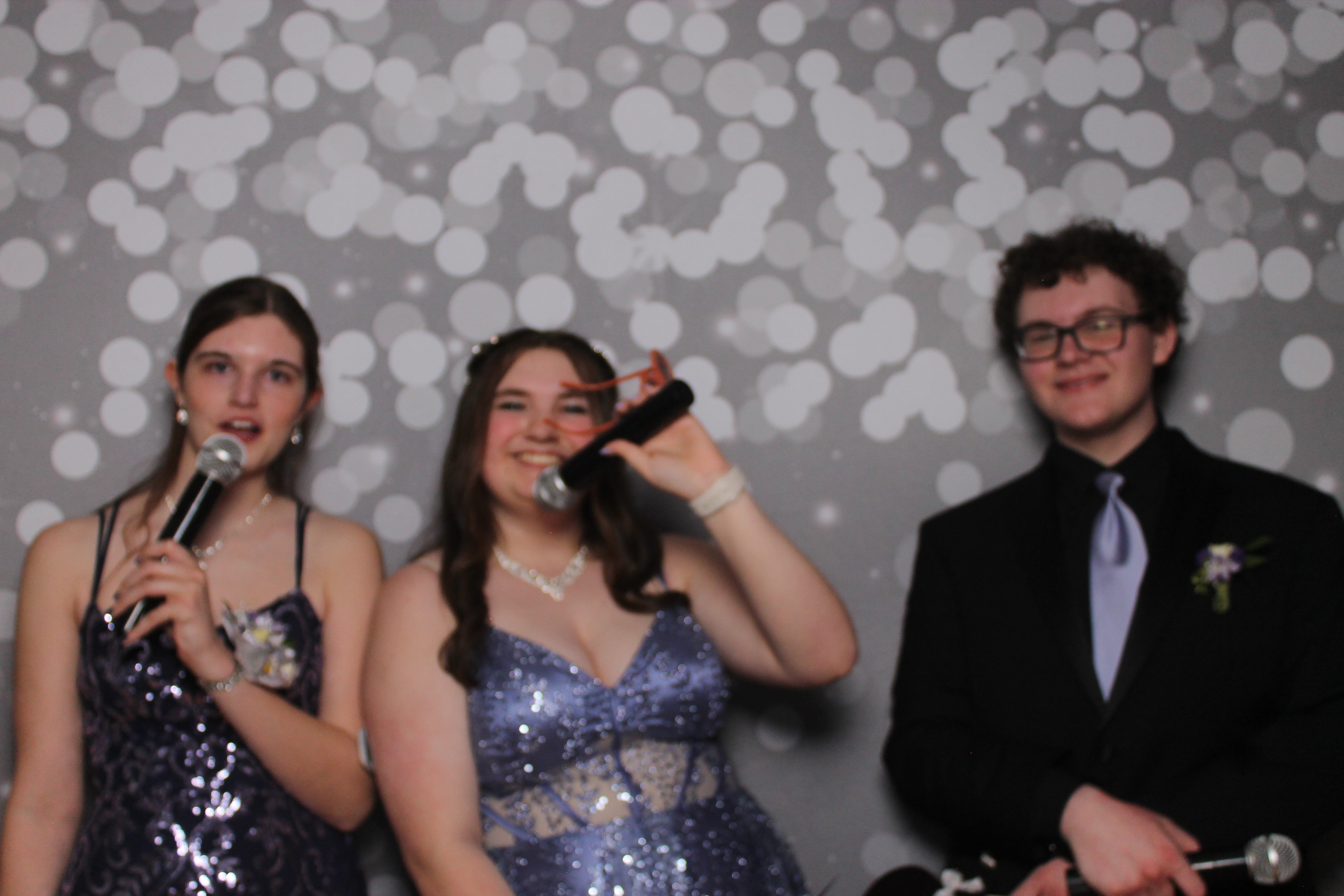 Cooper High School Prom | View more photos from the event at gallery.photoboothcincy.com/u/PhotoBoothCincy/Cooper-High-School-Prom